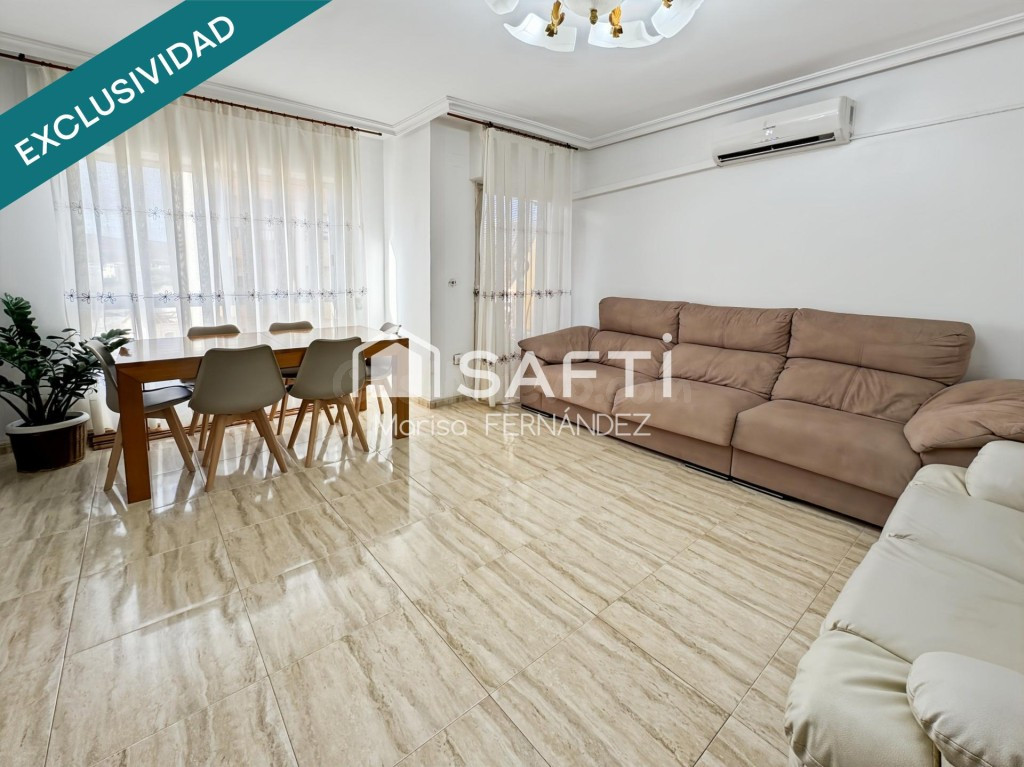 AMPLIO Y LUMINOSO PISO EN VILLAJOYOSA -- ¡SIN COMISIÓN DE CO - foto 4