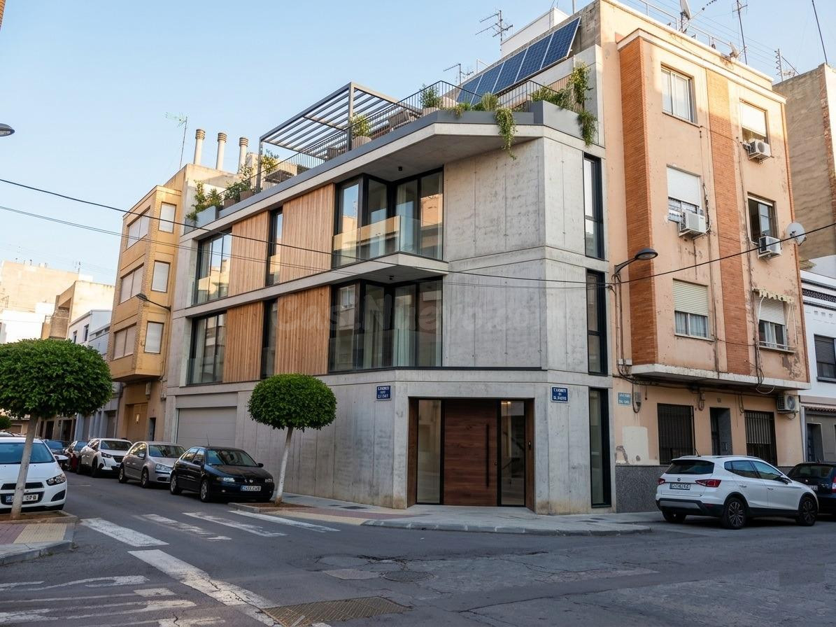 Solar Urbano 100 m2 | Esquina Carlos Sarthou - Sant Miquel