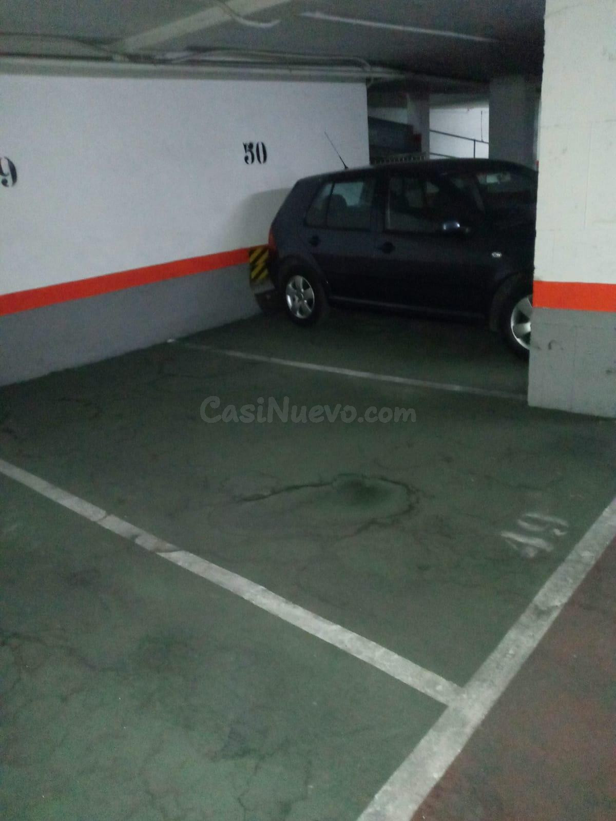 Plaza de garaje en Pza Crevillente!!! - foto 2