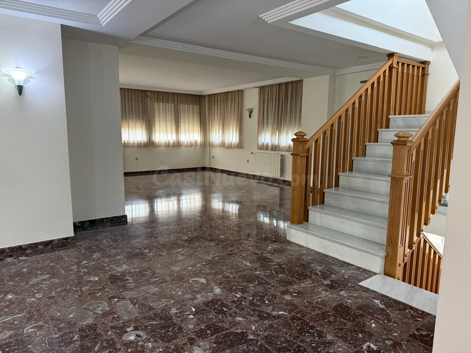 Chalet en el corazón de Elche - foto 4