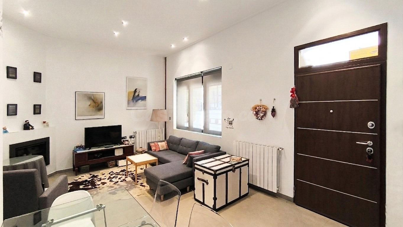 Una exclusiva casa en una ubicación privilegiada - foto 3