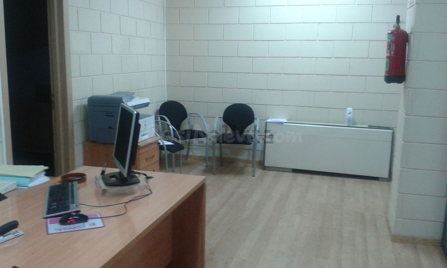 Local comercial 4 habitaciones 240m² en venta - AVENIDA PRIM - foto 2