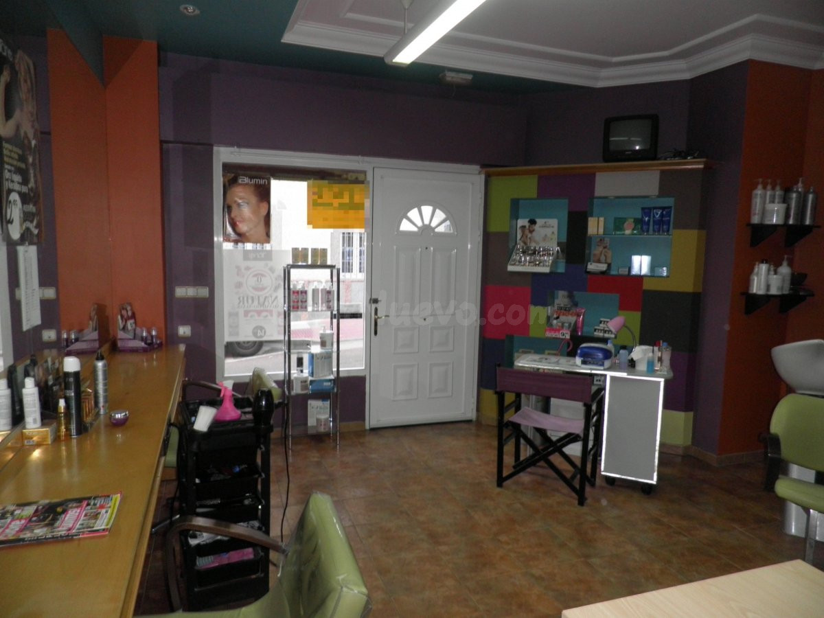 Local comercial 40m² en alquiler - SALESIANOS - foto 3