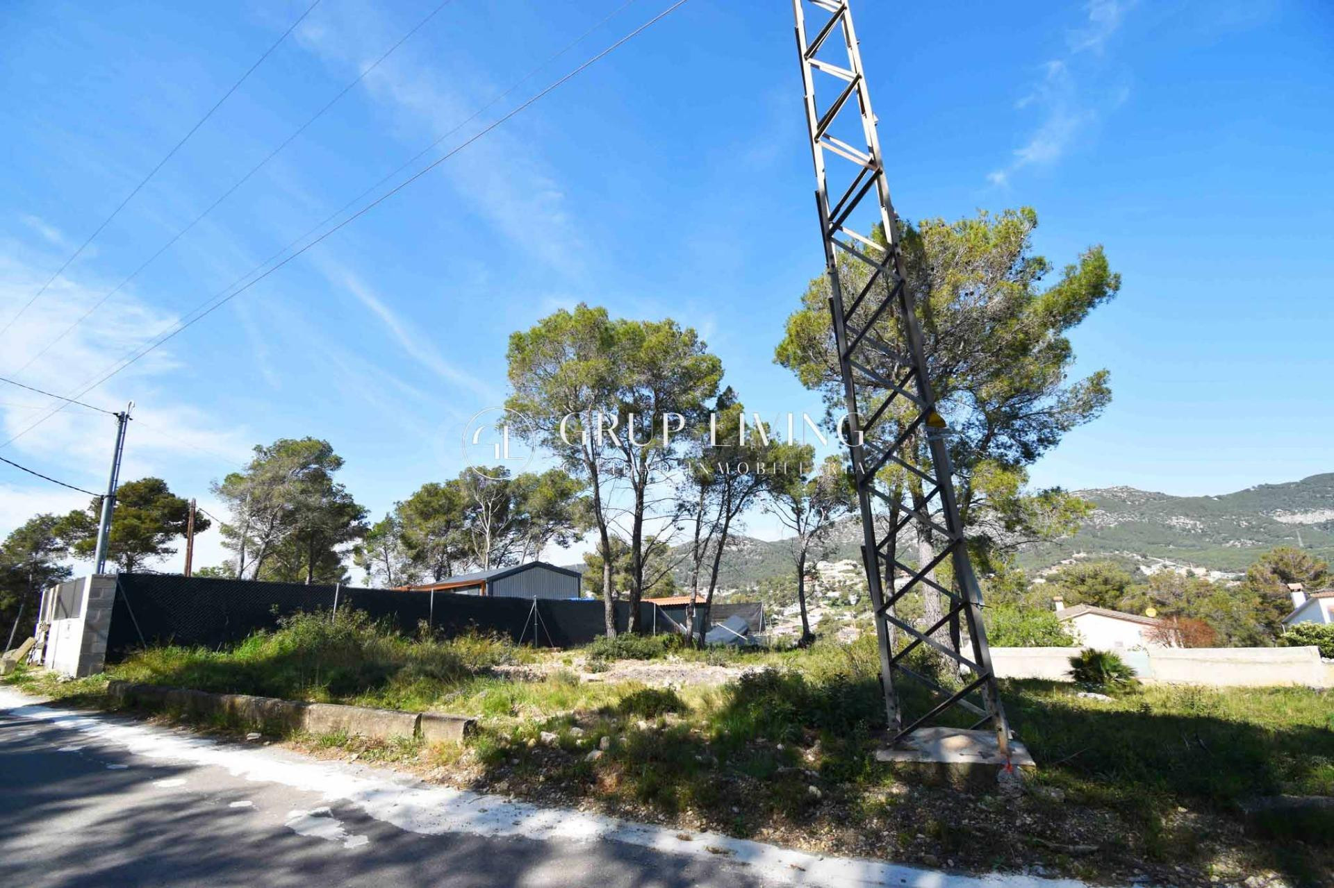 TERRENO PLANO EN LES PALMERES, CANYELLES - foto 2