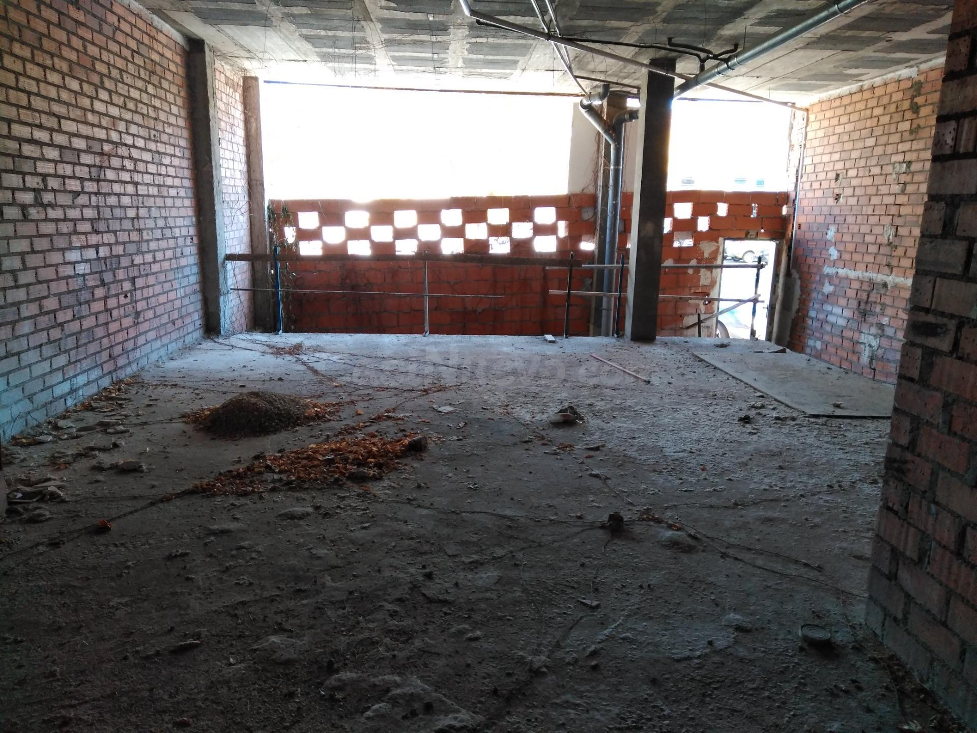 Local comercial 245m² en venta - Carretera de Fuensanta - foto 3