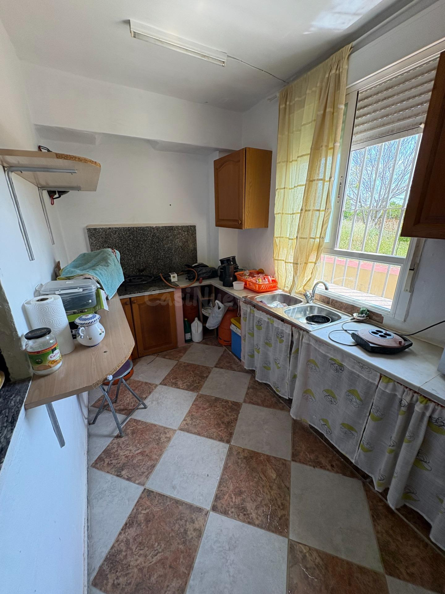 Caserón independiente en Alzira con gran parcela de 3.800 m2 - foto 4