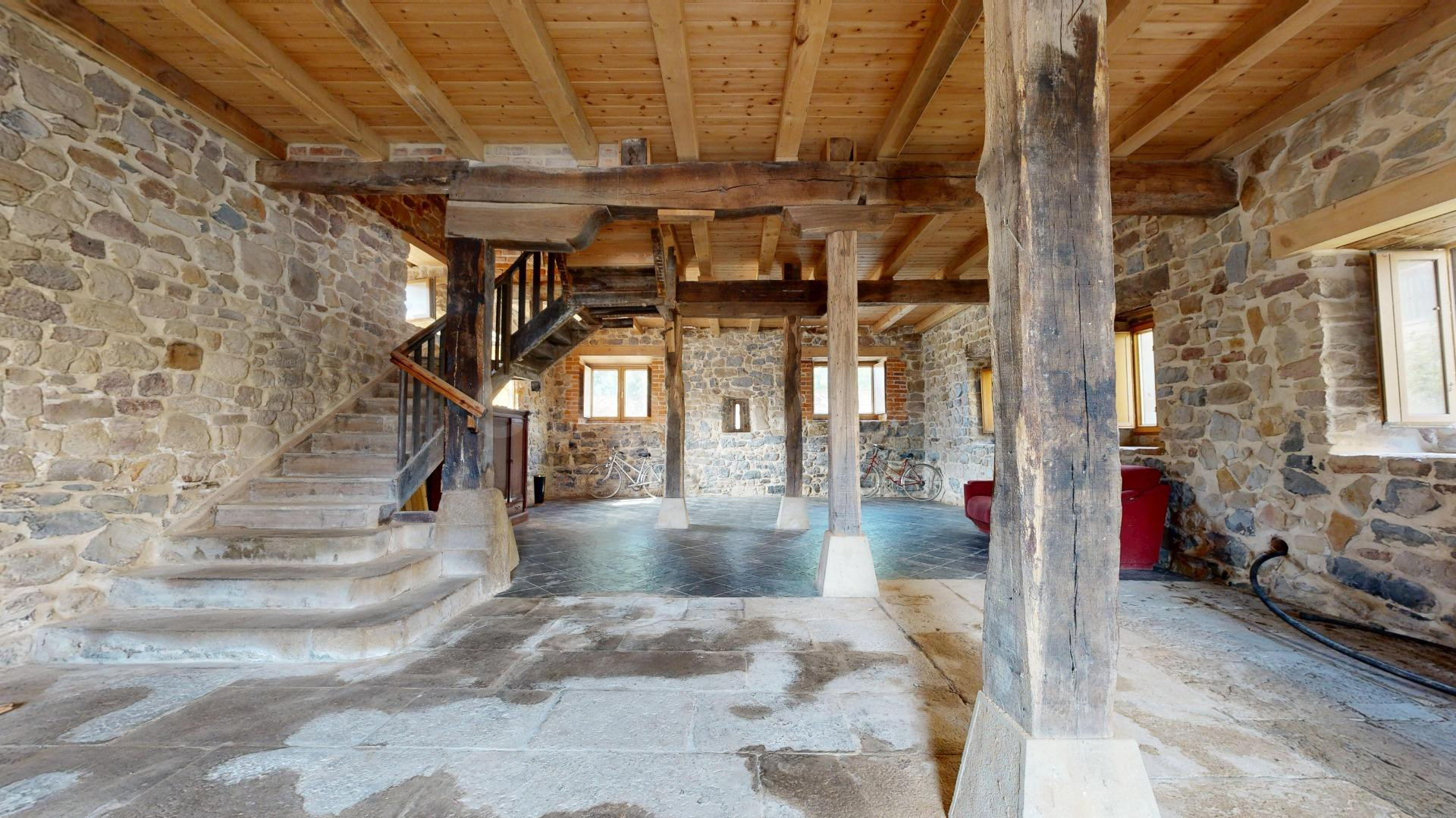 Casa de piedra en Artzentales