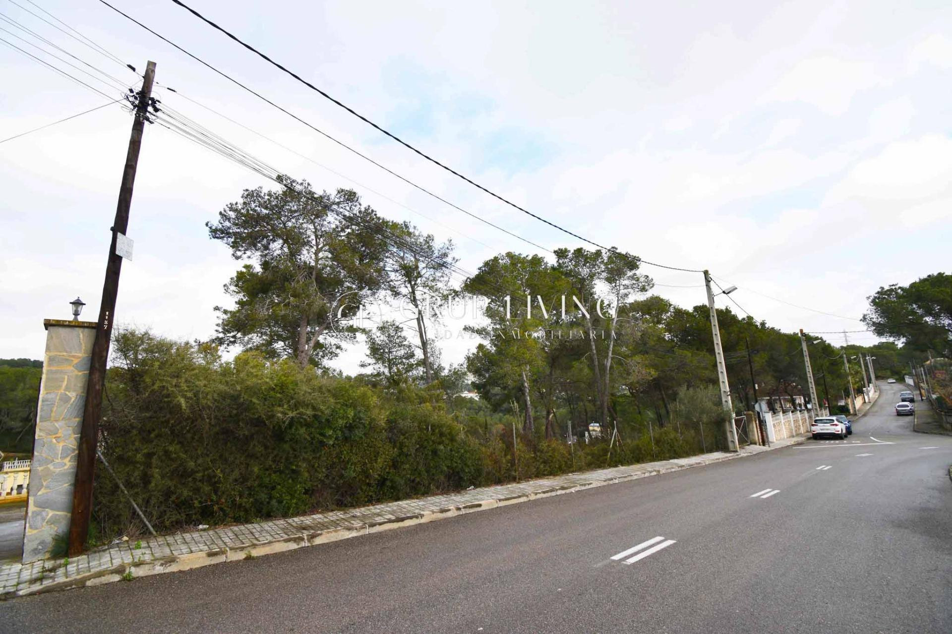 TERRENO EN LA ENTRADA DE LAS COLINAS - foto 4