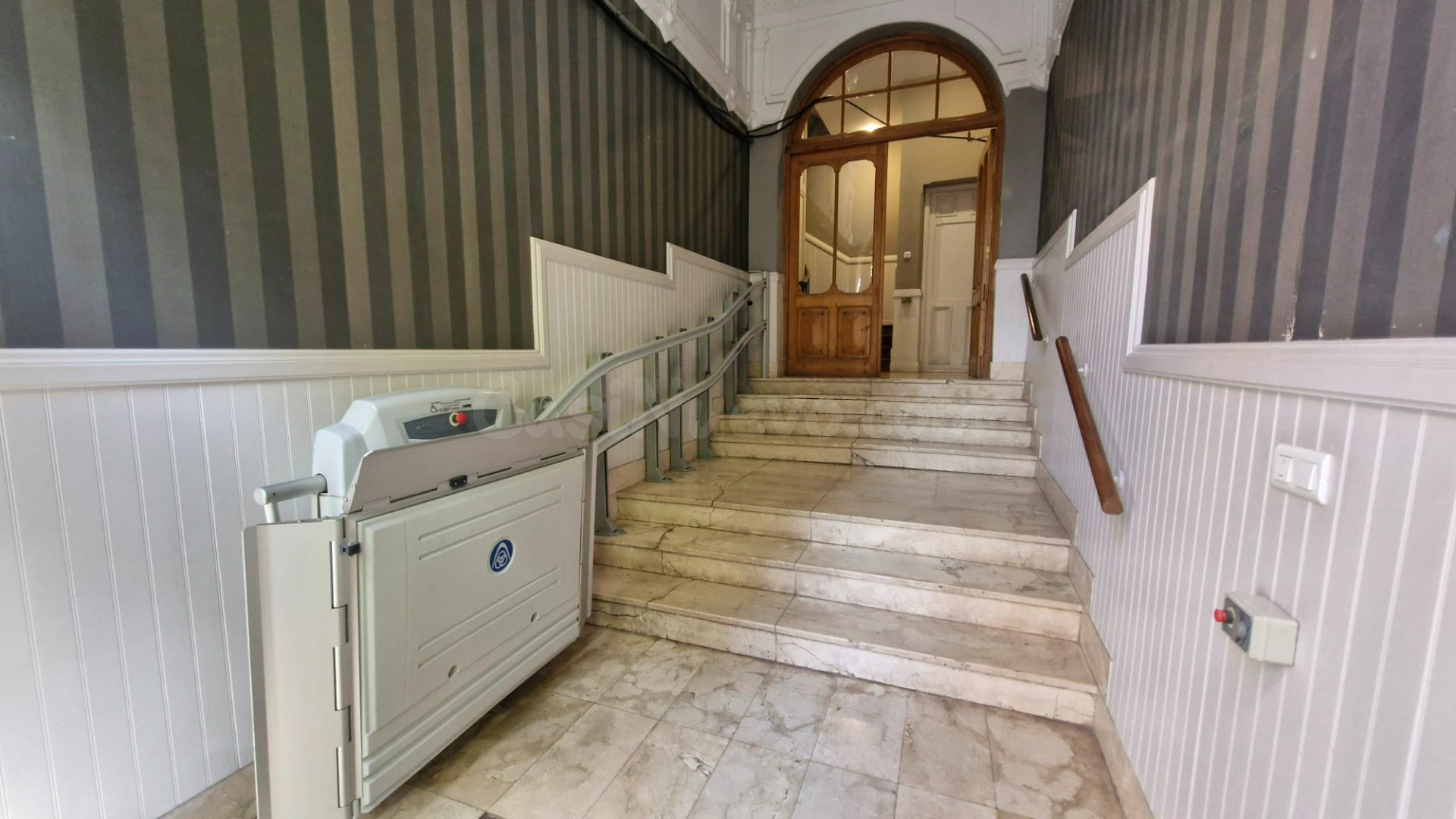 Amplia vivienda de 147 m2 en Colón de Larreátegui - foto 4
