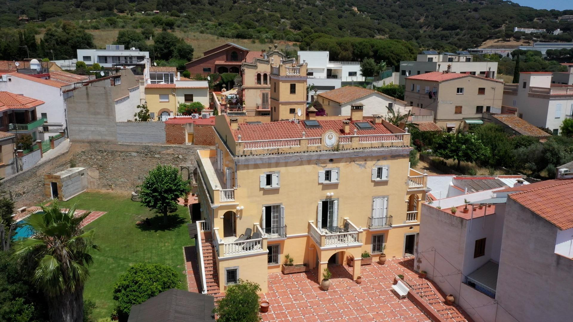 EL MARESME - TEIA - CASA DE ESTILO NEOCLÁSICO - foto 5