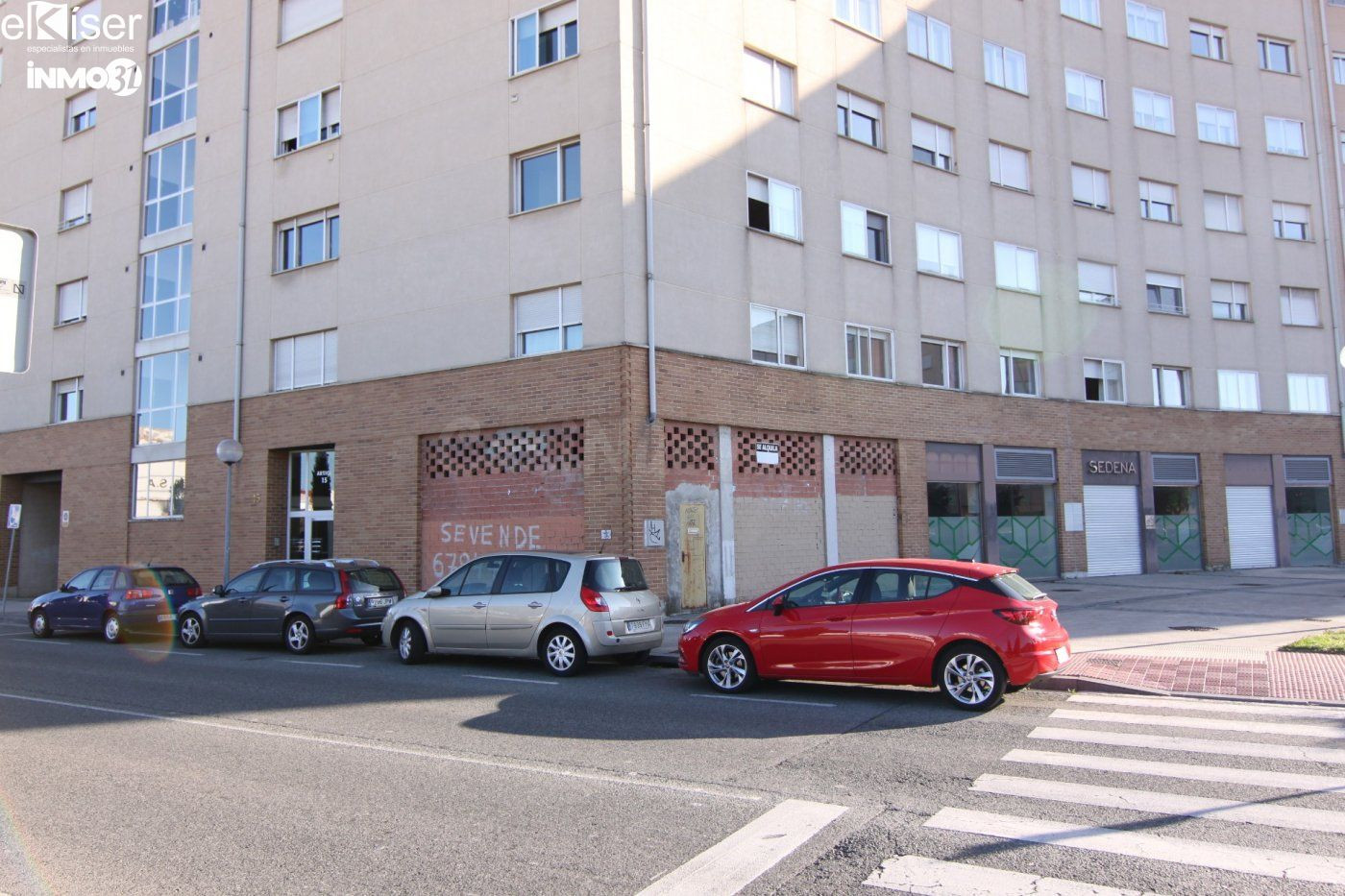 Ekiser vende local en Rochapea
