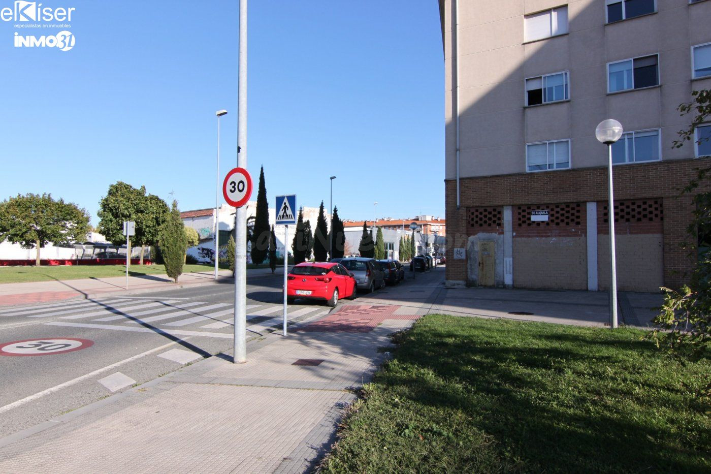 Ekiser vende local en Rochapea - foto 3