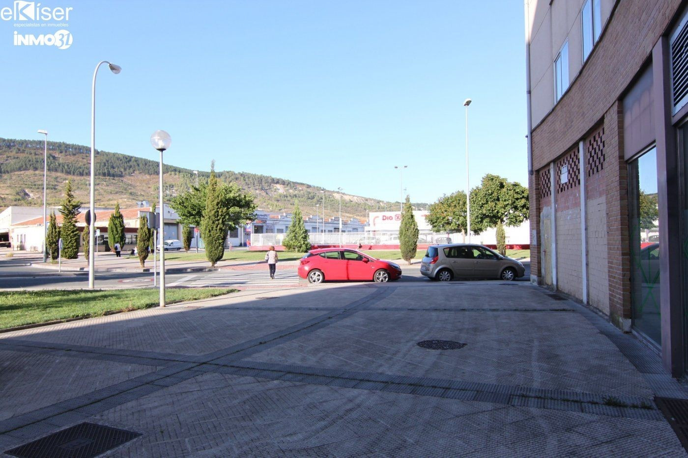 Ekiser vende local en Rochapea - foto 5