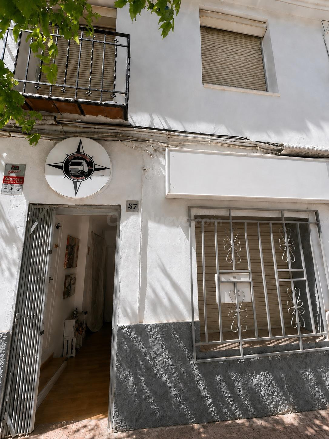 Casa de pueblo con amplias estancias y opción de dos viviend