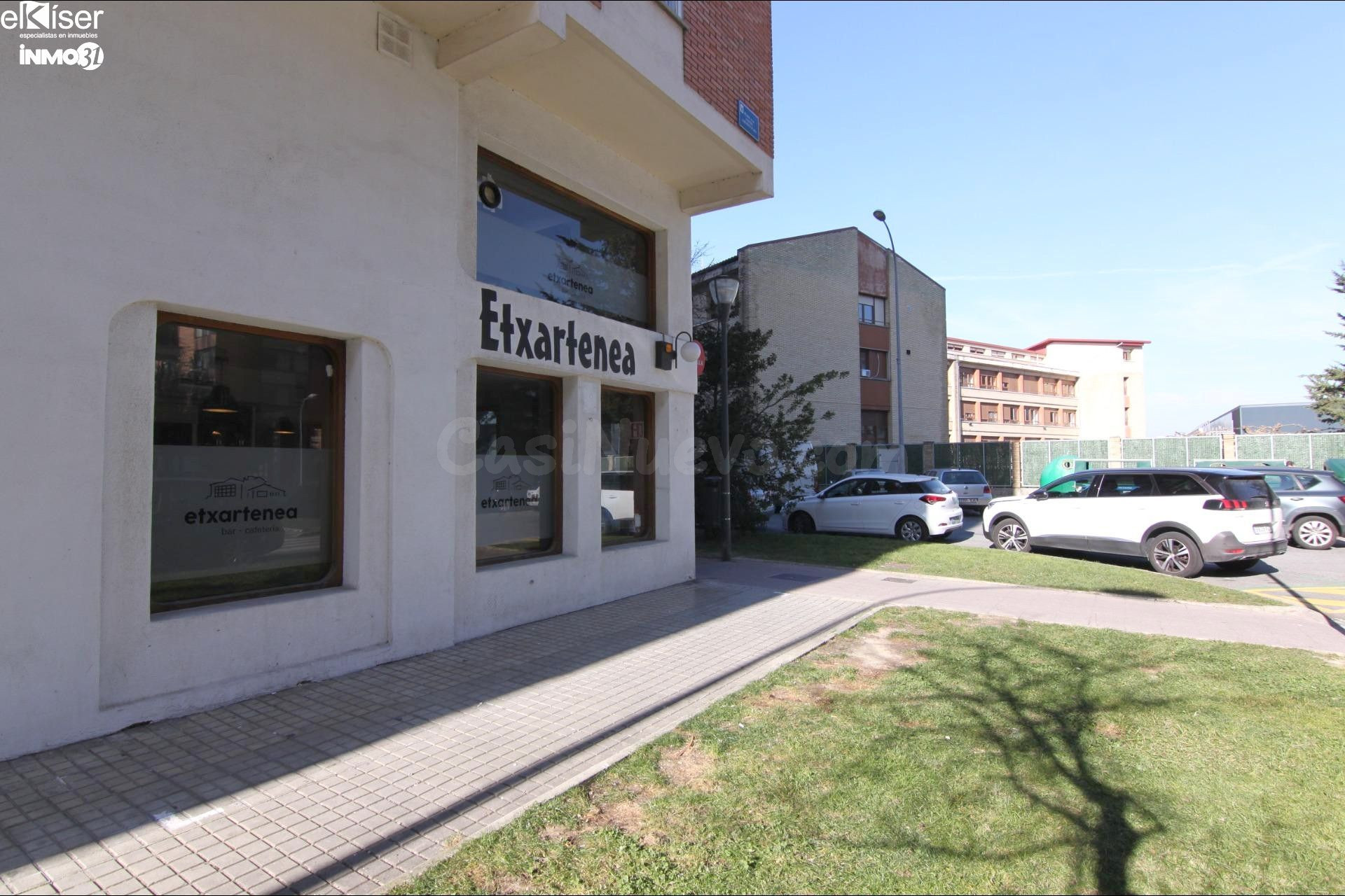 Se vende local en Barañain