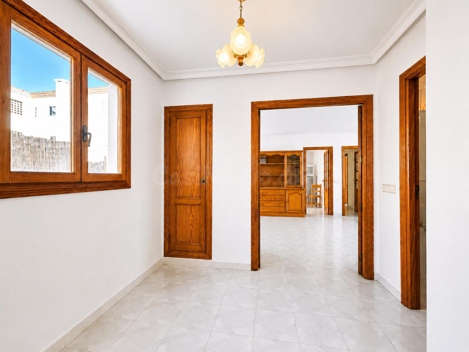 Piso en Venta en Calle Joan Tur Tur. - foto 2