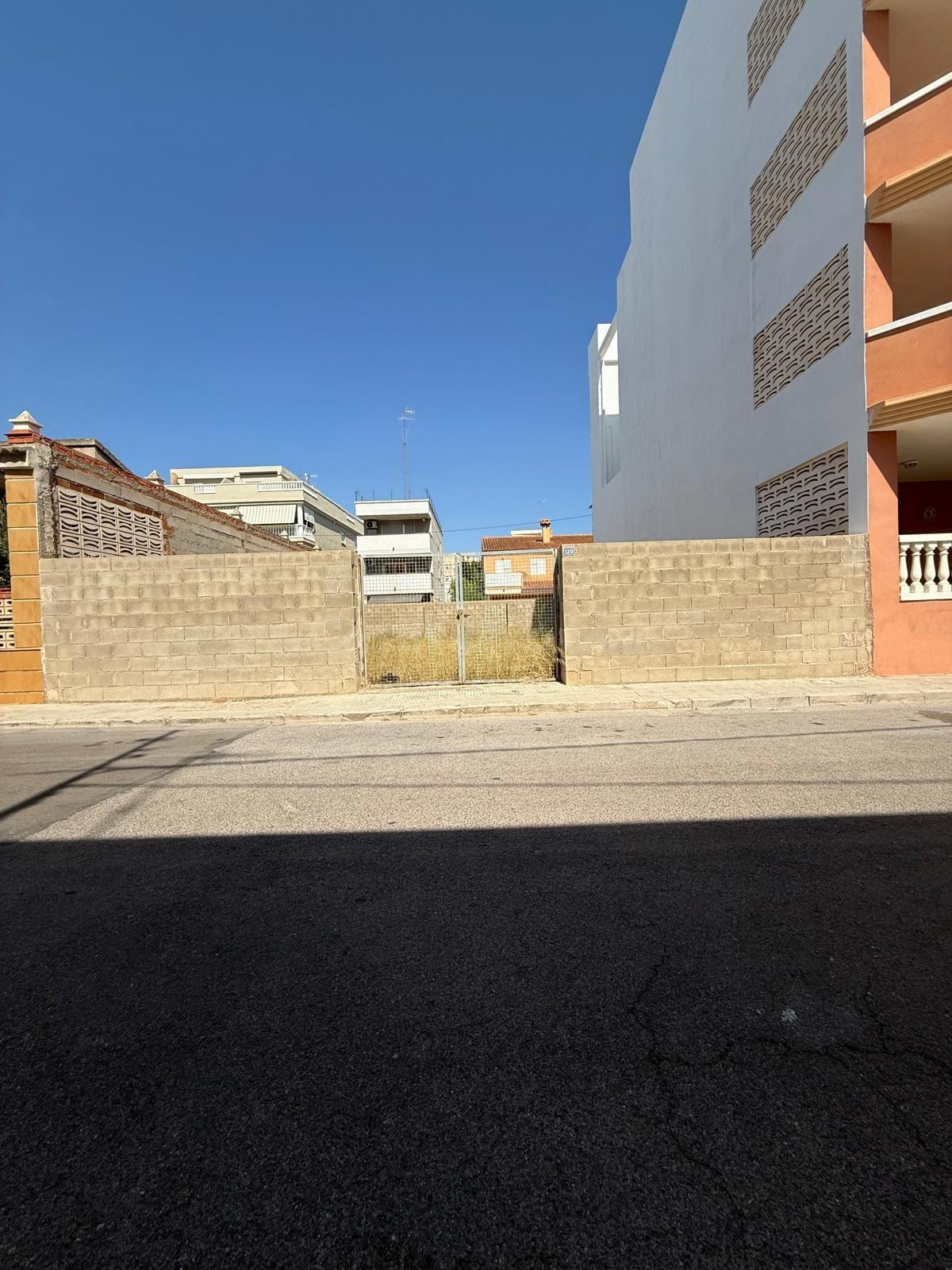 Terreno urbano en Moncofa Playa: ¡Ideal para Promotores y Co - foto 4