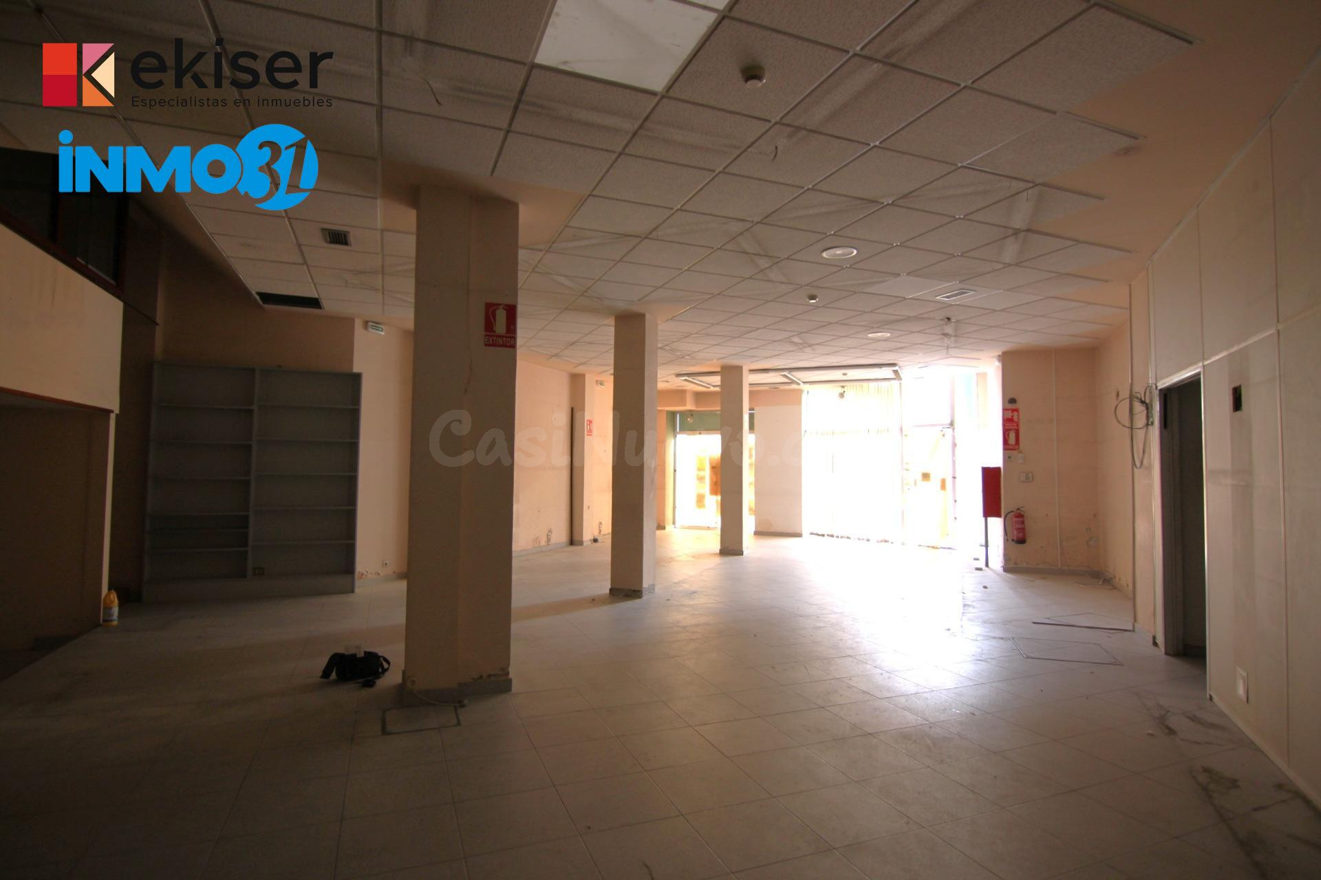 EKISER VENDE LOCAL COMERCIAL EN II ENSANCHE - foto 4