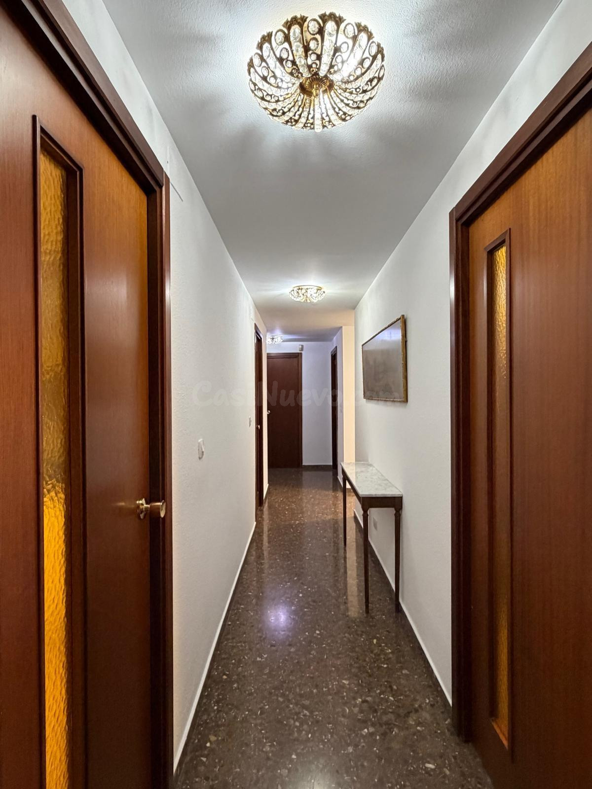 Te gustaría disfrutar de este piso de alquiler, en un Barrio - foto 3