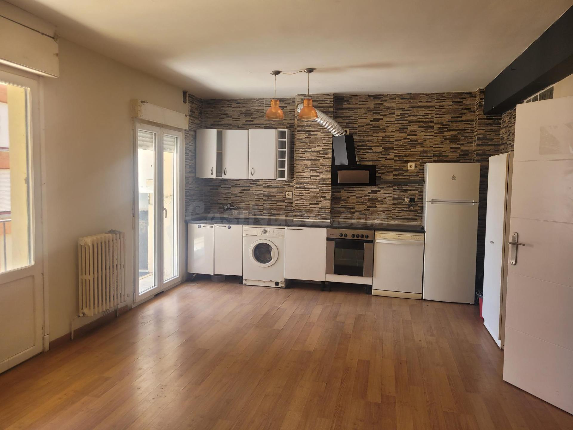 VIVIENDA SEMI REFORMADA - foto 2