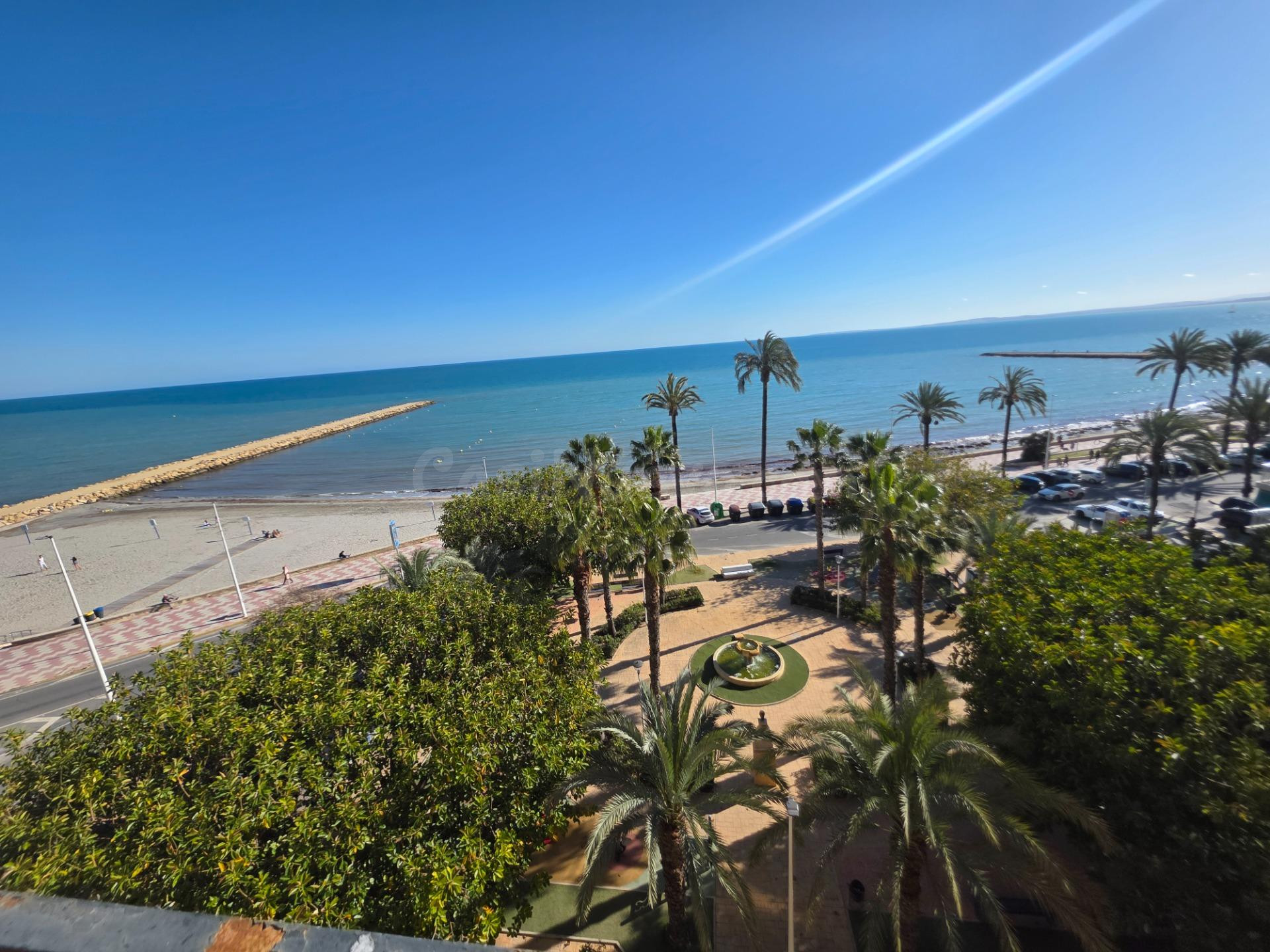 Fantástica primera línea cerca del centro de Santa Pola - foto 4