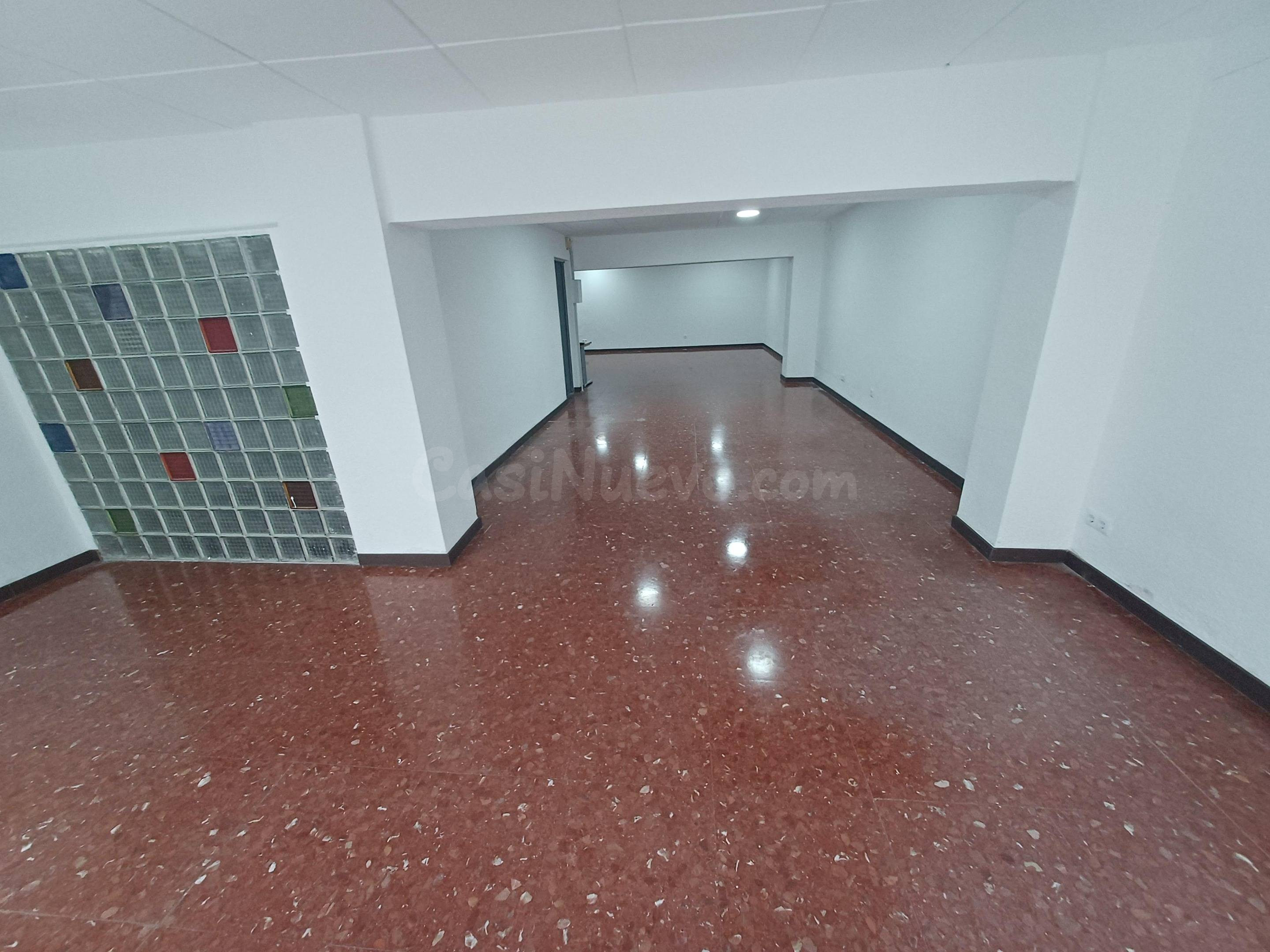 ¡OFICINA EN EDIFICIO INDUSTRIAL, CONTÁCTANOS! - foto 4