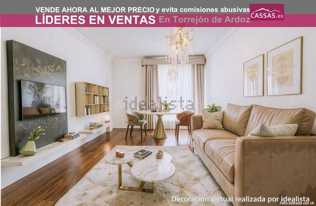 ZONA CARRETERA DE LOECHES -Piso de 3 habitaciones y 2 baños.