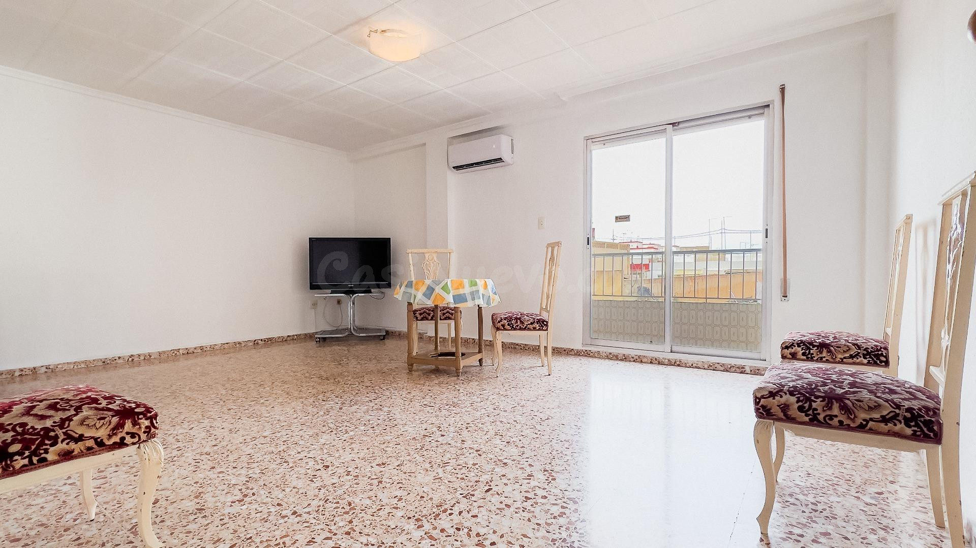 ¡TU NUEVO HOGAR LLENO DE LUZ Y POSIBILIDADES TE ESPERA EN BE