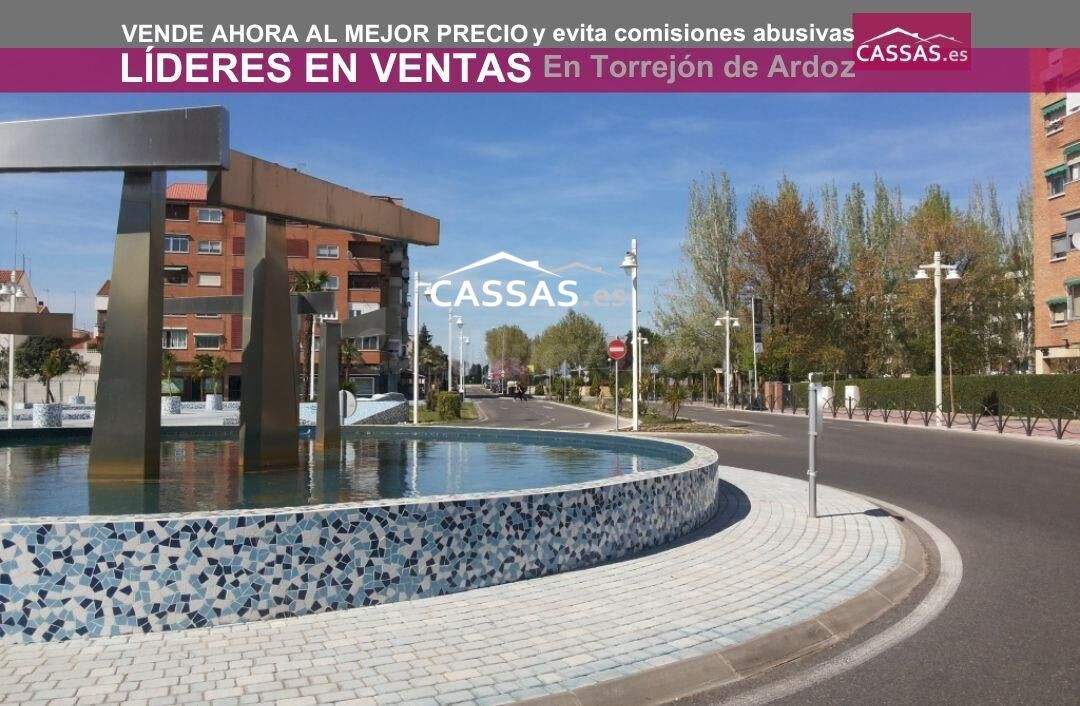 ZONA PLAZA LA HABANA. Piso de 3 habitaciones con terraza.