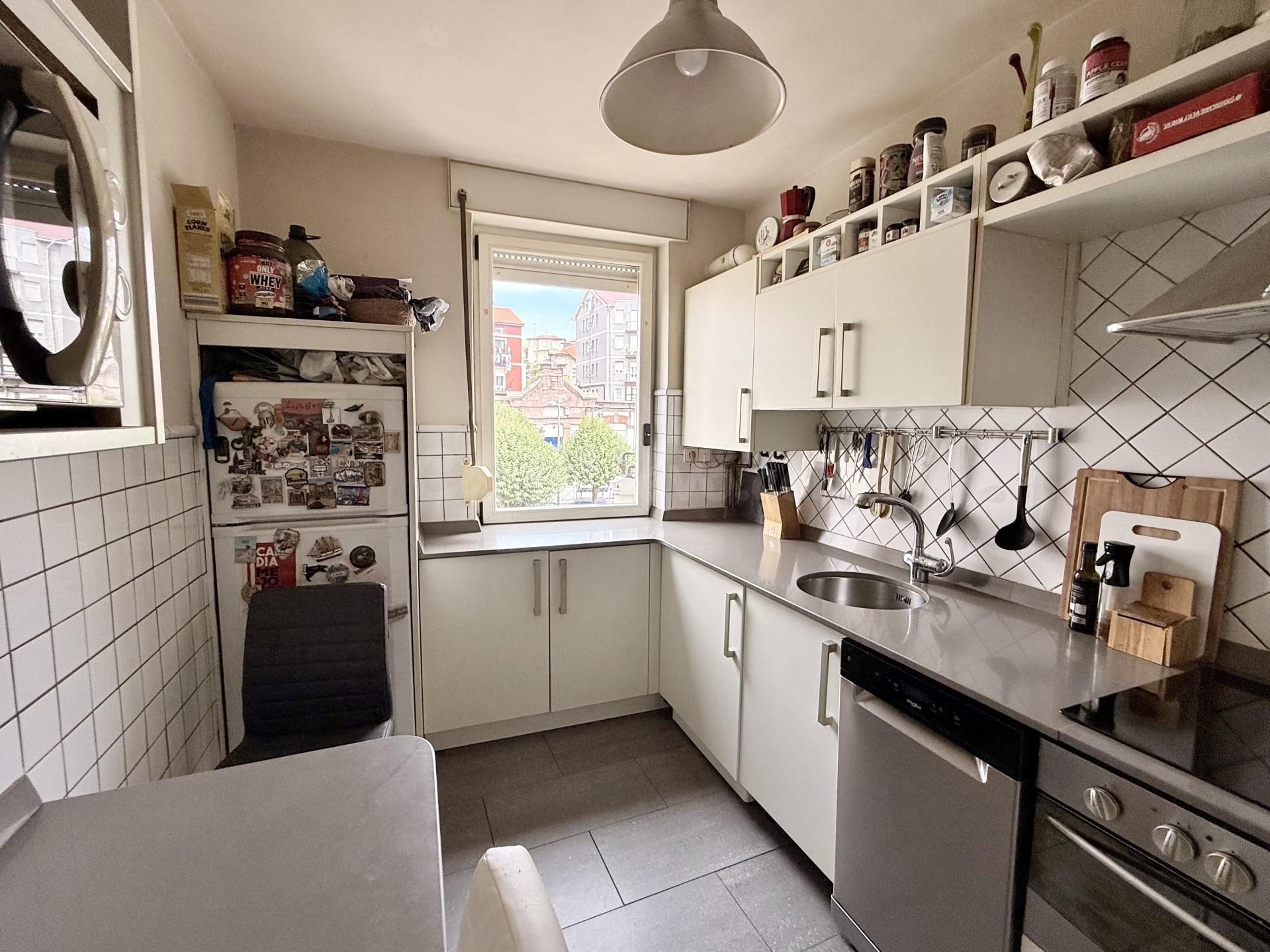 PISO EN VENTA EN PERINES, SANTANDER | LISTO PARA ENTRAR A VI - foto 3