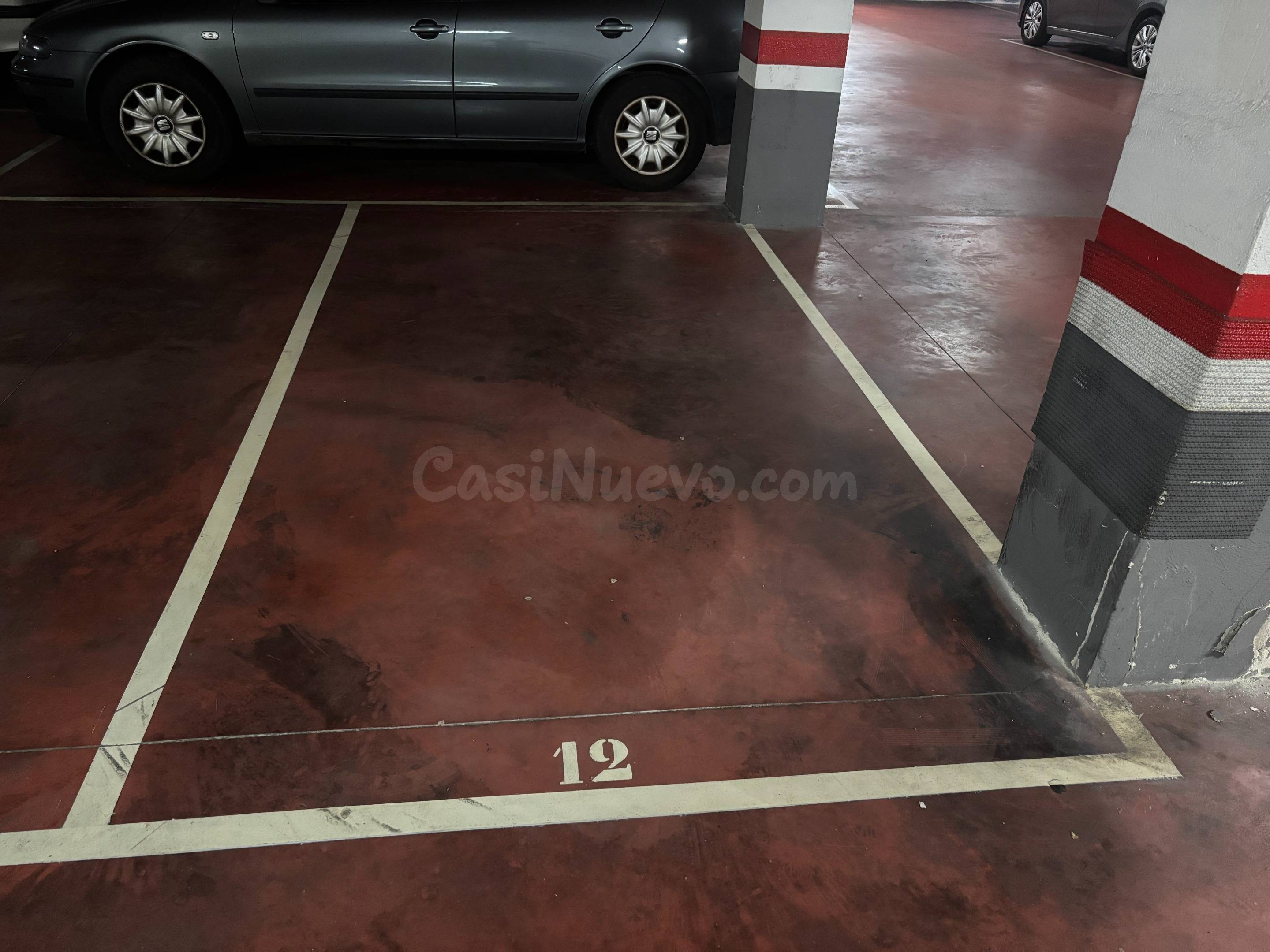 PLAZA DE PARKING PARA COCHE MEDIANO - foto 2
