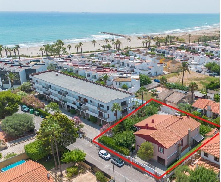 Villa Mediterránea Wellness junto al mar