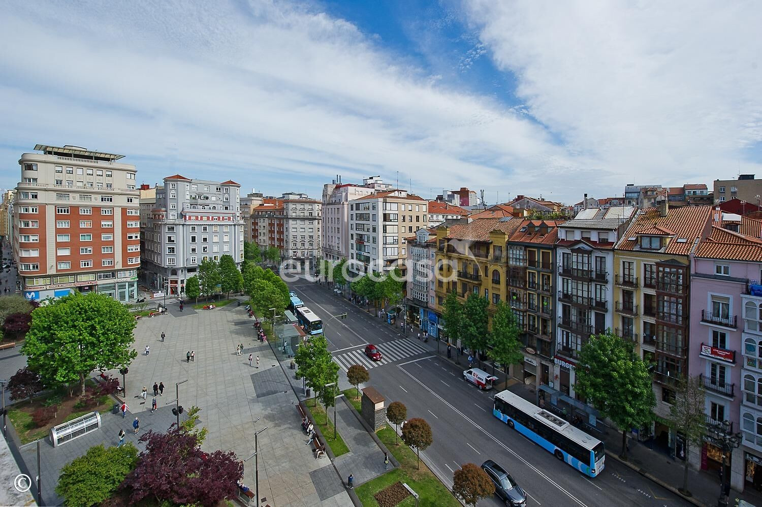 OPORTUNIDADES DE INVERSIÓN EN PLENO CENTRO DE SANTANDER