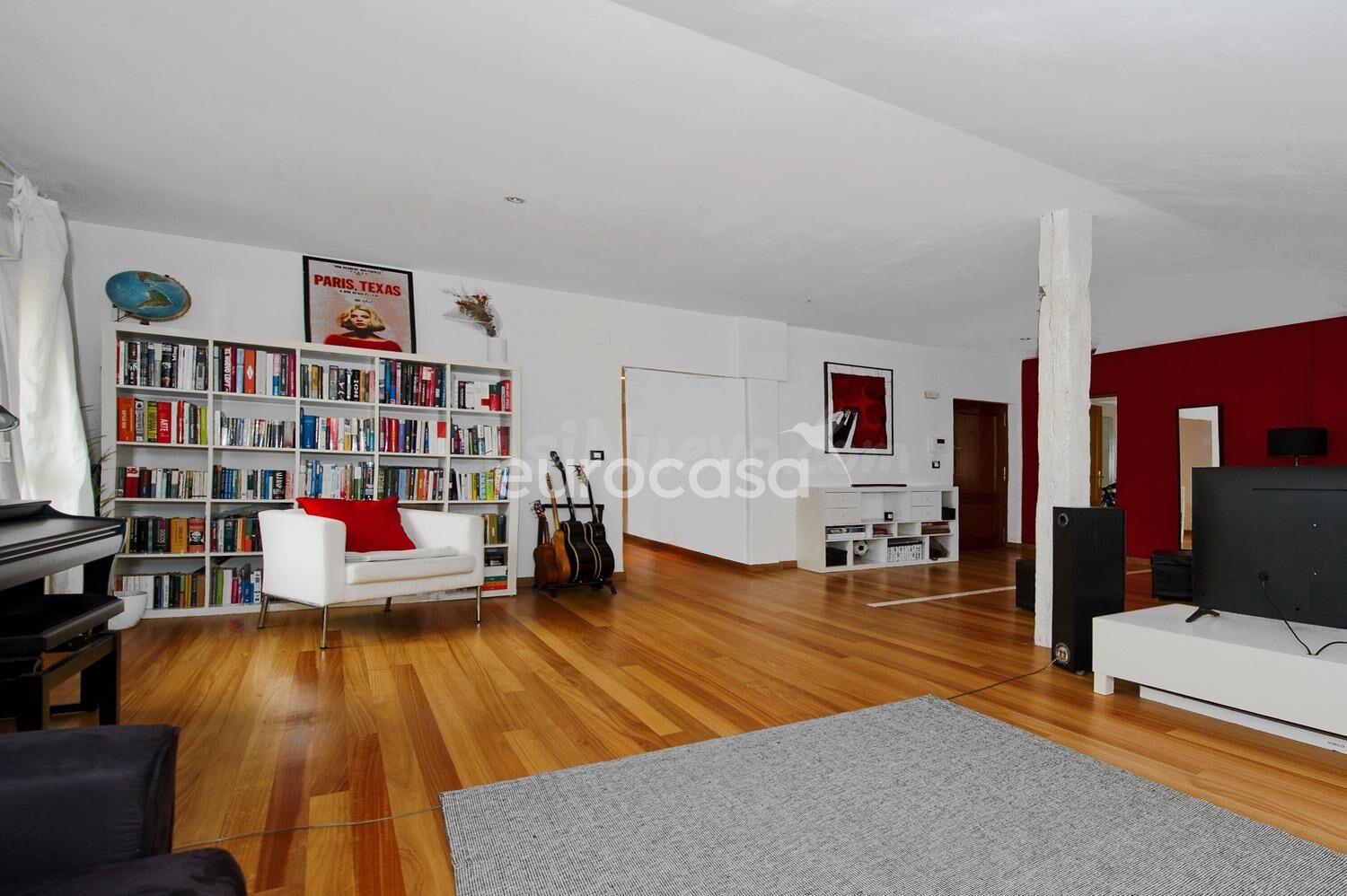 LOFT ÚNICO Y LUMINOSO EN EDIFICIO SEÑORIAL