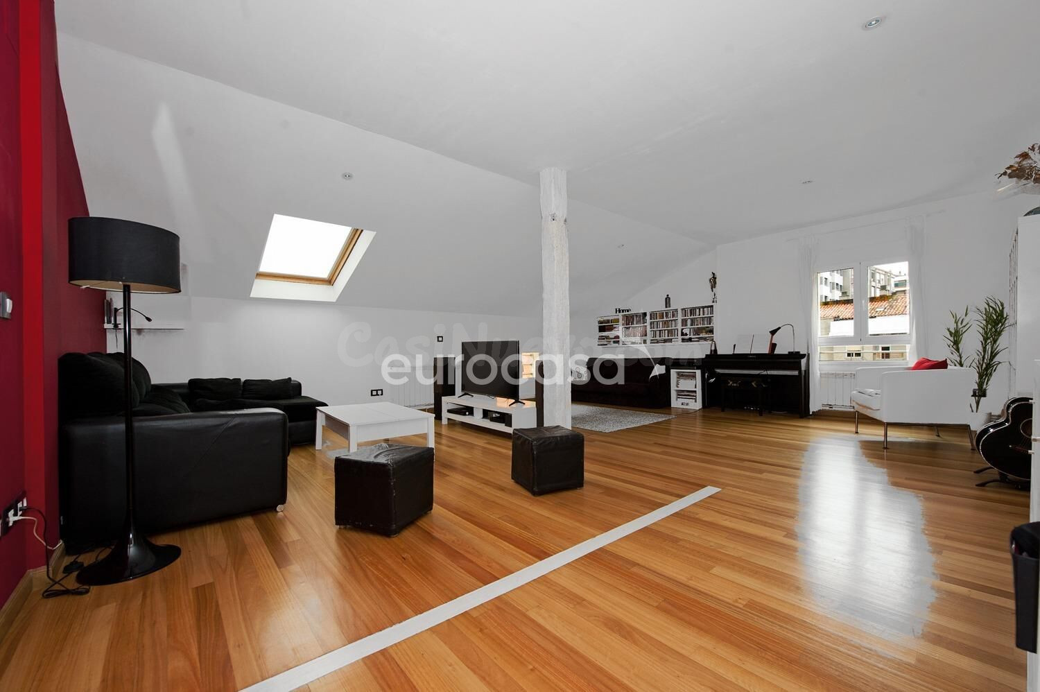 LOFT ÚNICO Y LUMINOSO EN EDIFICIO SEÑORIAL - foto 4