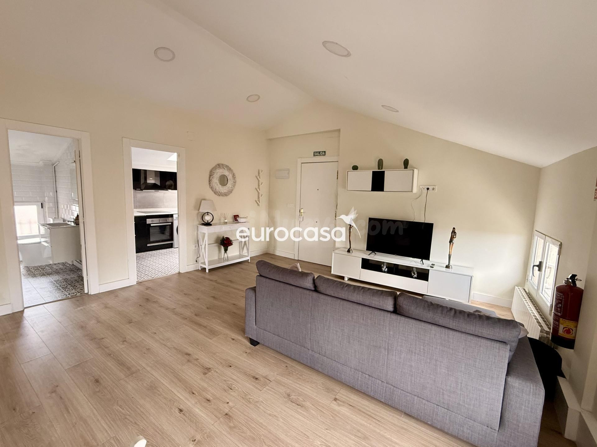 ÁTICO EN VENTA EN EL CENTRO DE SANTANDER | REFORMADO Y LISTO - foto 3