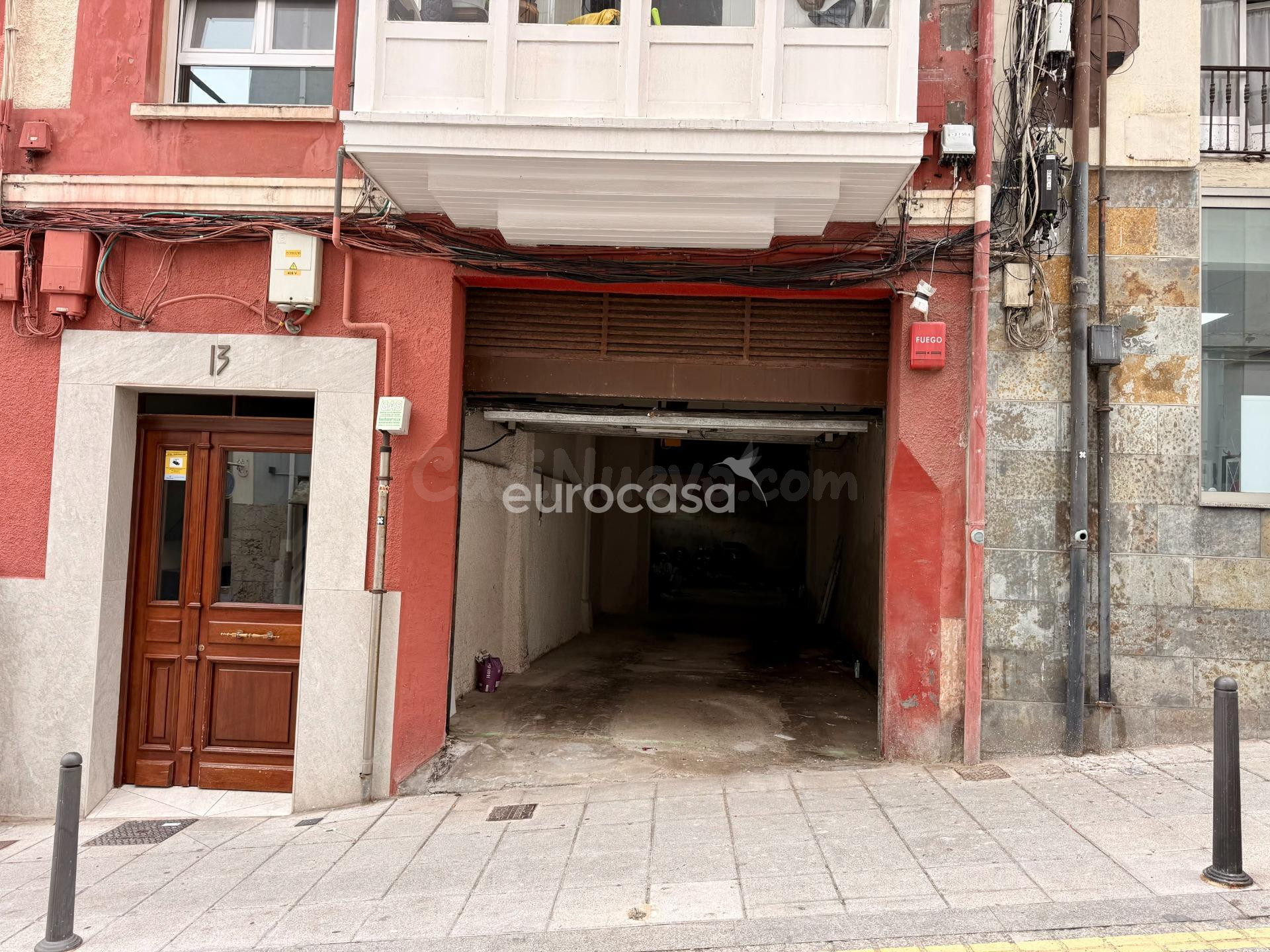 LOCAL EN VENTA EN EL CENTRO DE SANTANDER | 315 M2 EN CALLE G - foto 2