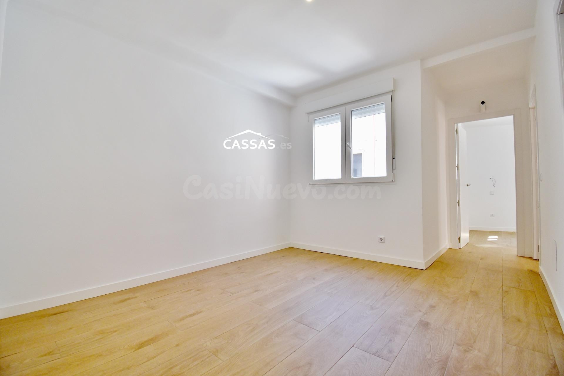 ALCALA DE HENARES - Piso reformado de 3 habitaciones. 4º Pla - foto 3