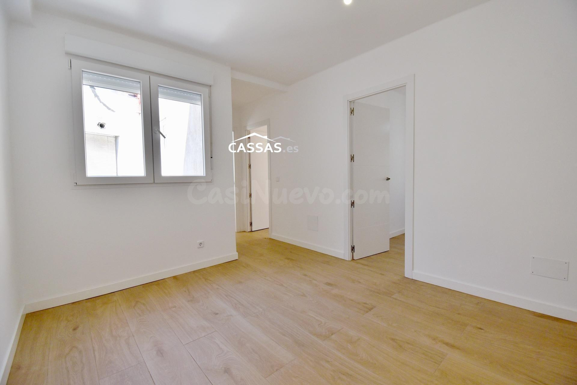 ALCALA DE HENARES - Piso reformado de 3 habitaciones. 4º Pla - foto 4