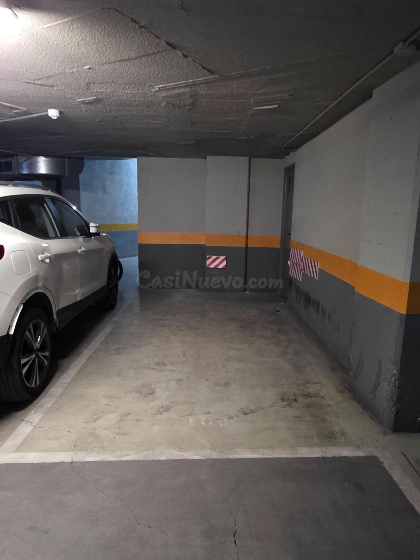 Plaza de garaje más trastero en Avd. de Francia 1 - foto 3
