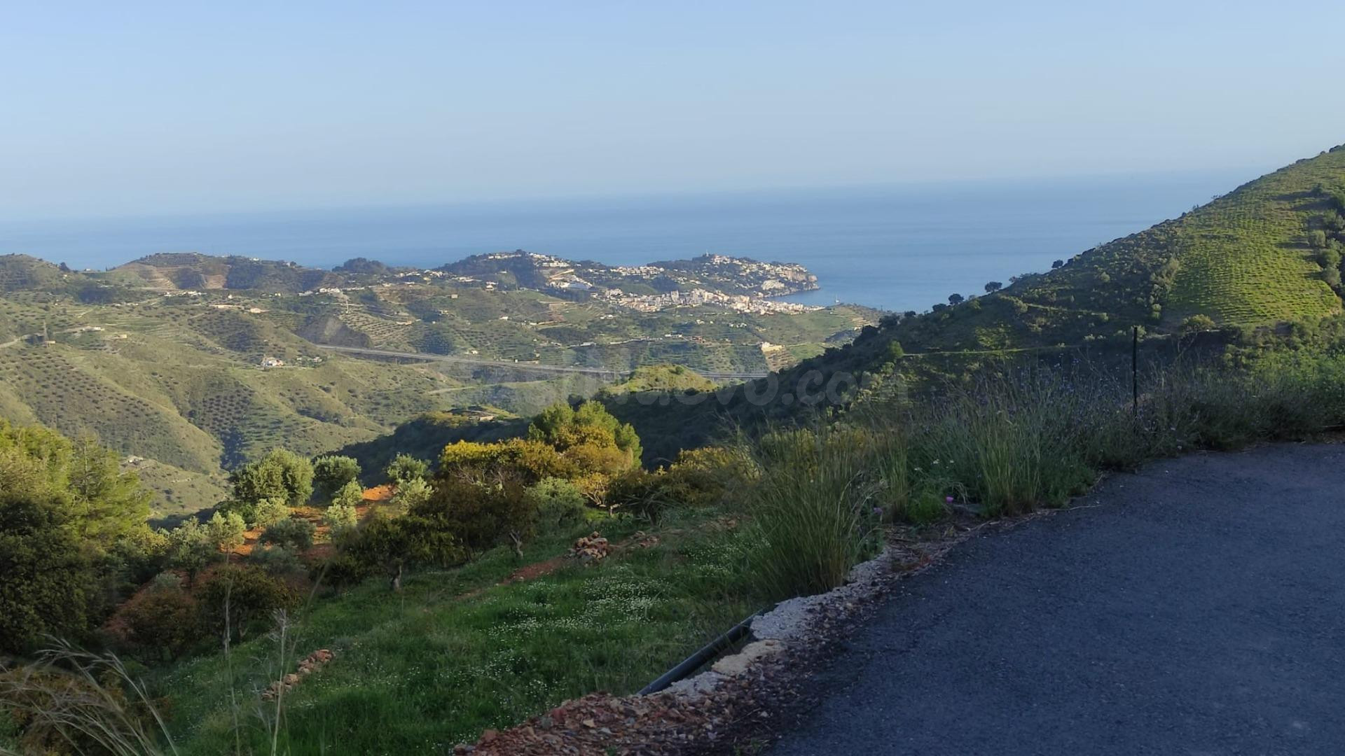 TERRENO EN VENTA EN EL CERVAL - ALMUÑÉCAR