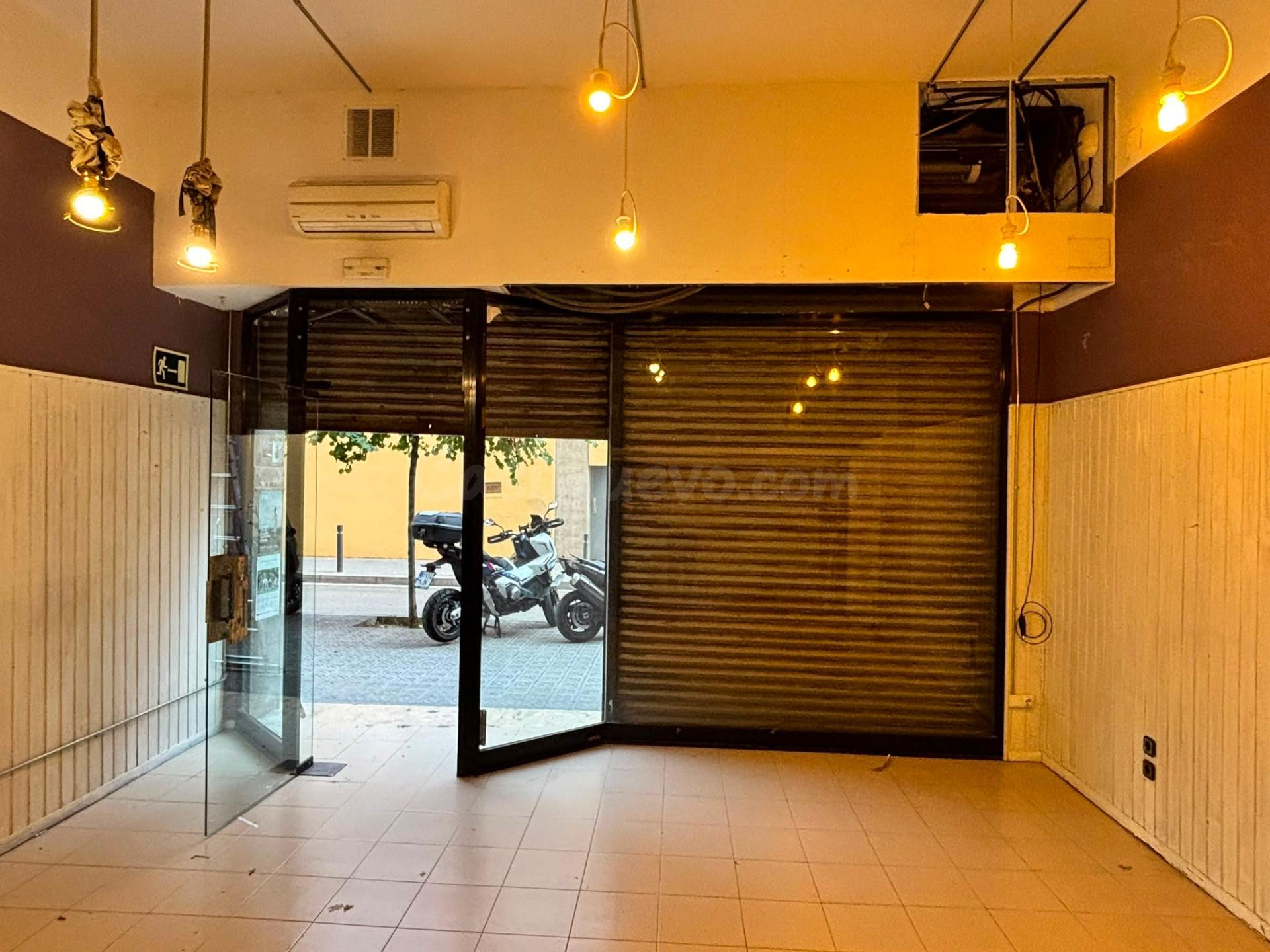 Local en alquiler a pie de calle en Carrer del Taquígraf Gar - foto 4