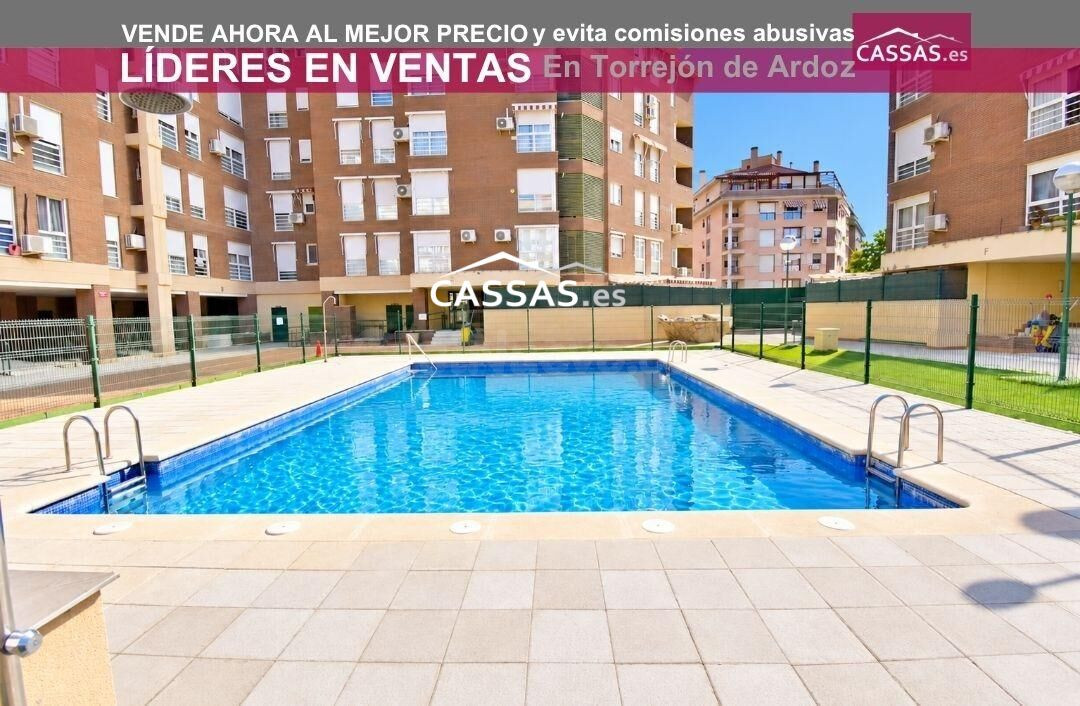 ZONA CARRETERA DE LOECHES -Piso de 2 habitaciones y 2 baños.