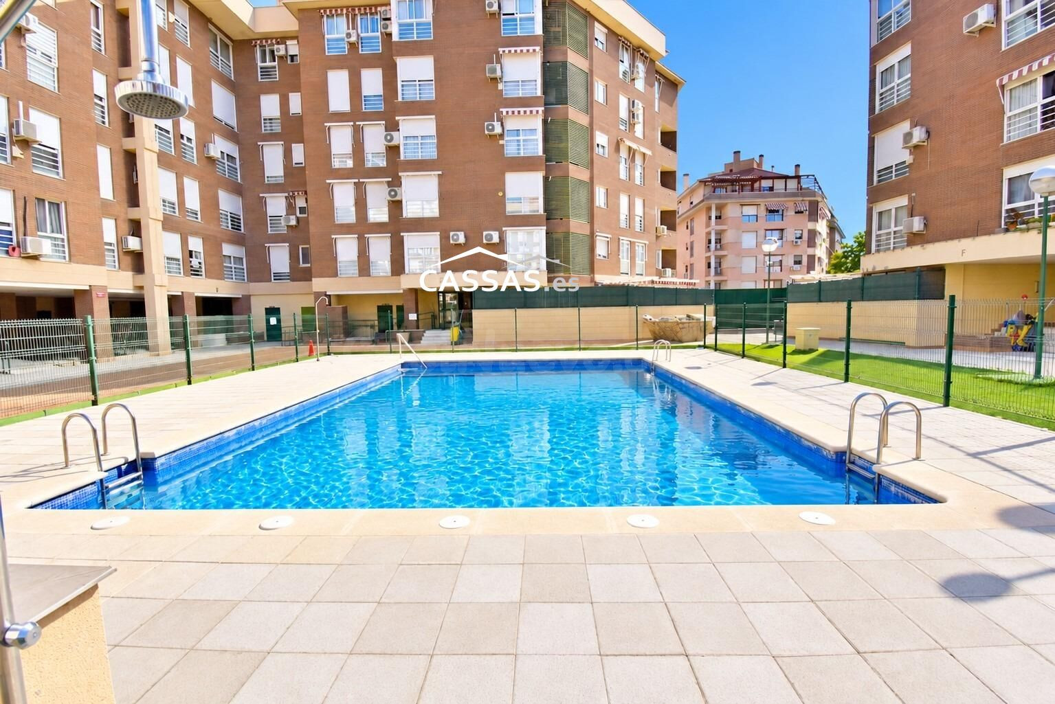 ZONA CARRETERA DE LOECHES -Piso de 2 habitaciones y 2 baños. - foto 2