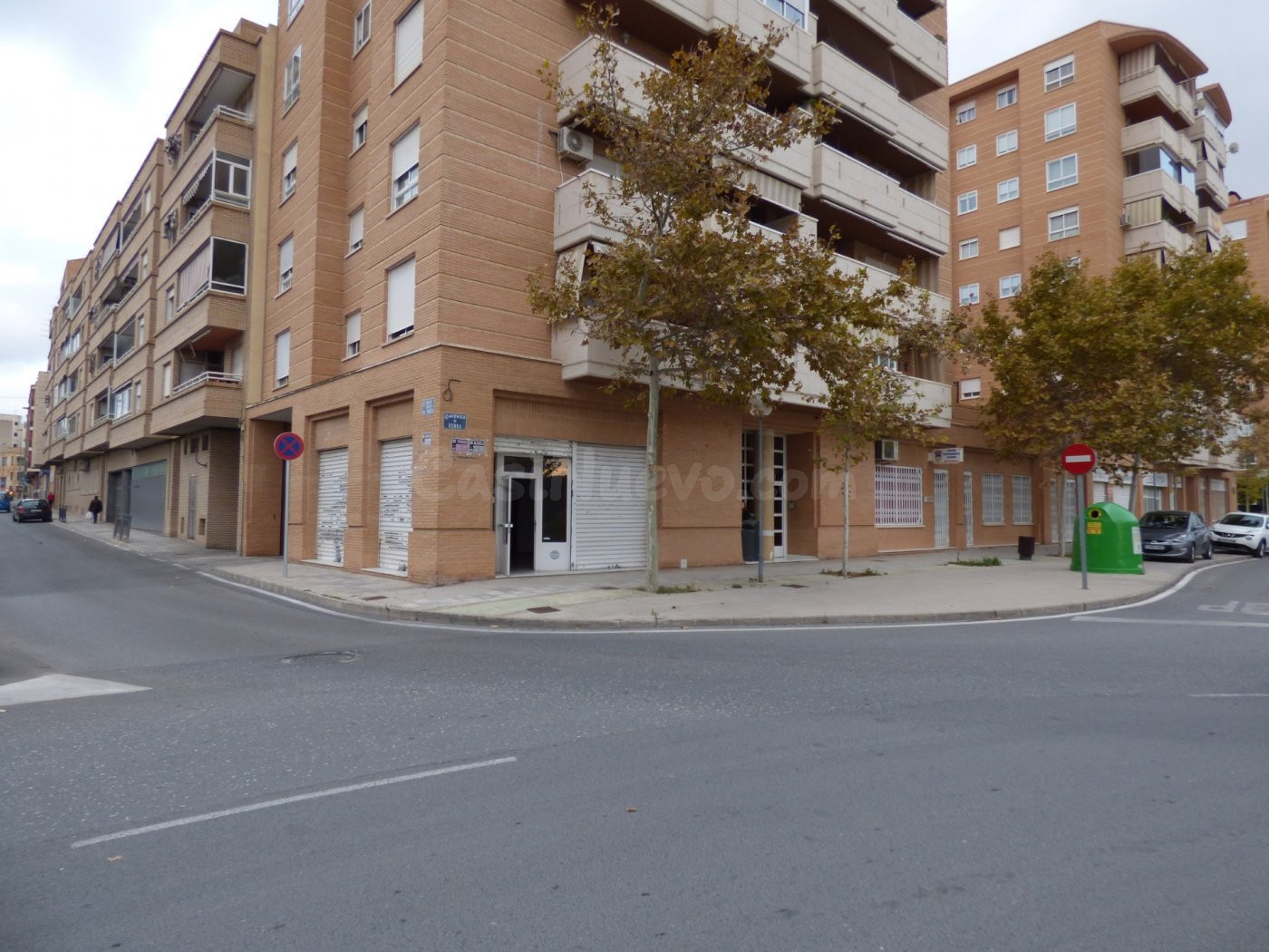 Local comercial 75m² en alquiler - Avenida de ronda