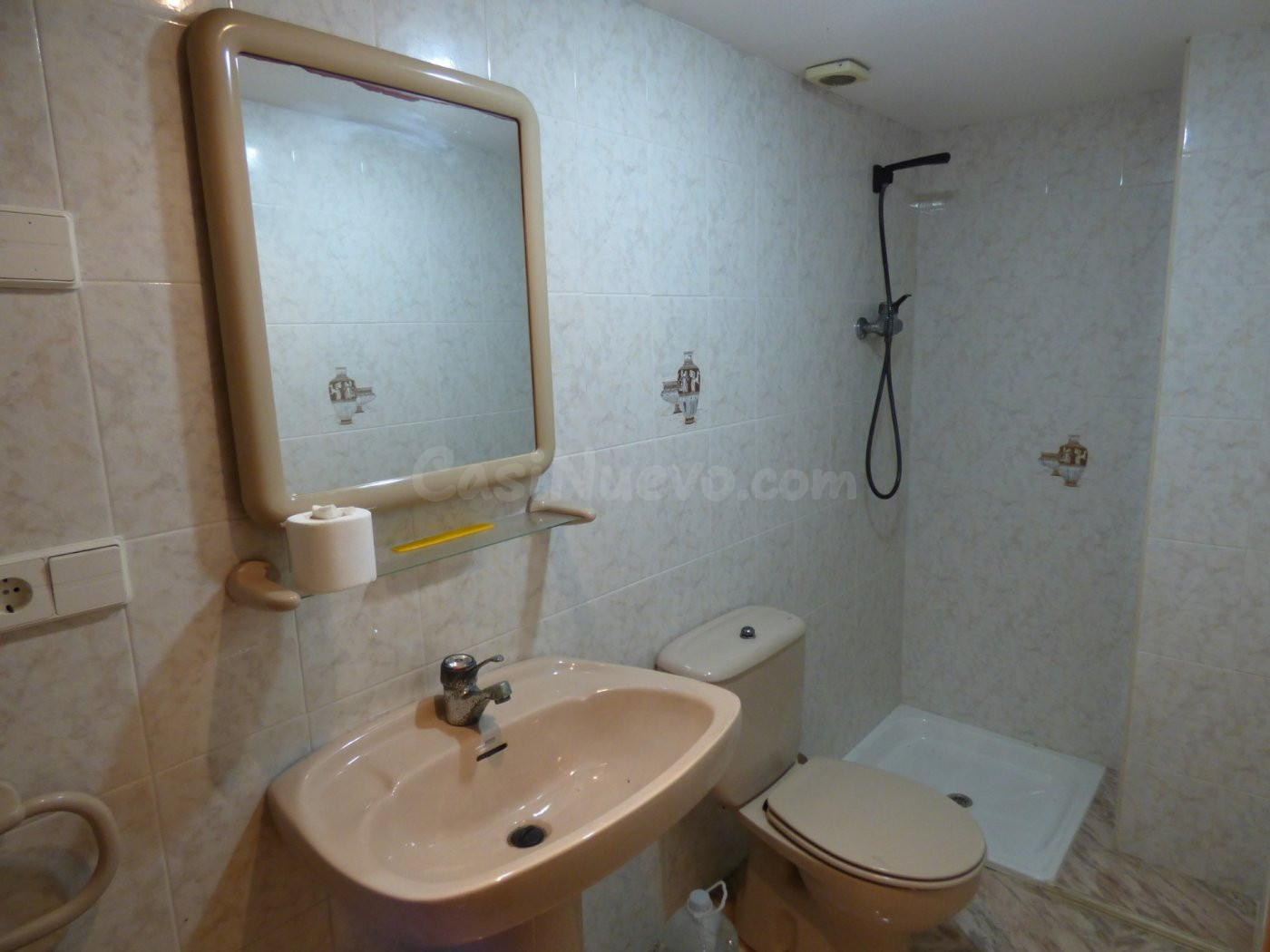 Local comercial 130m² en alquiler - Avenida de chapí - foto 5