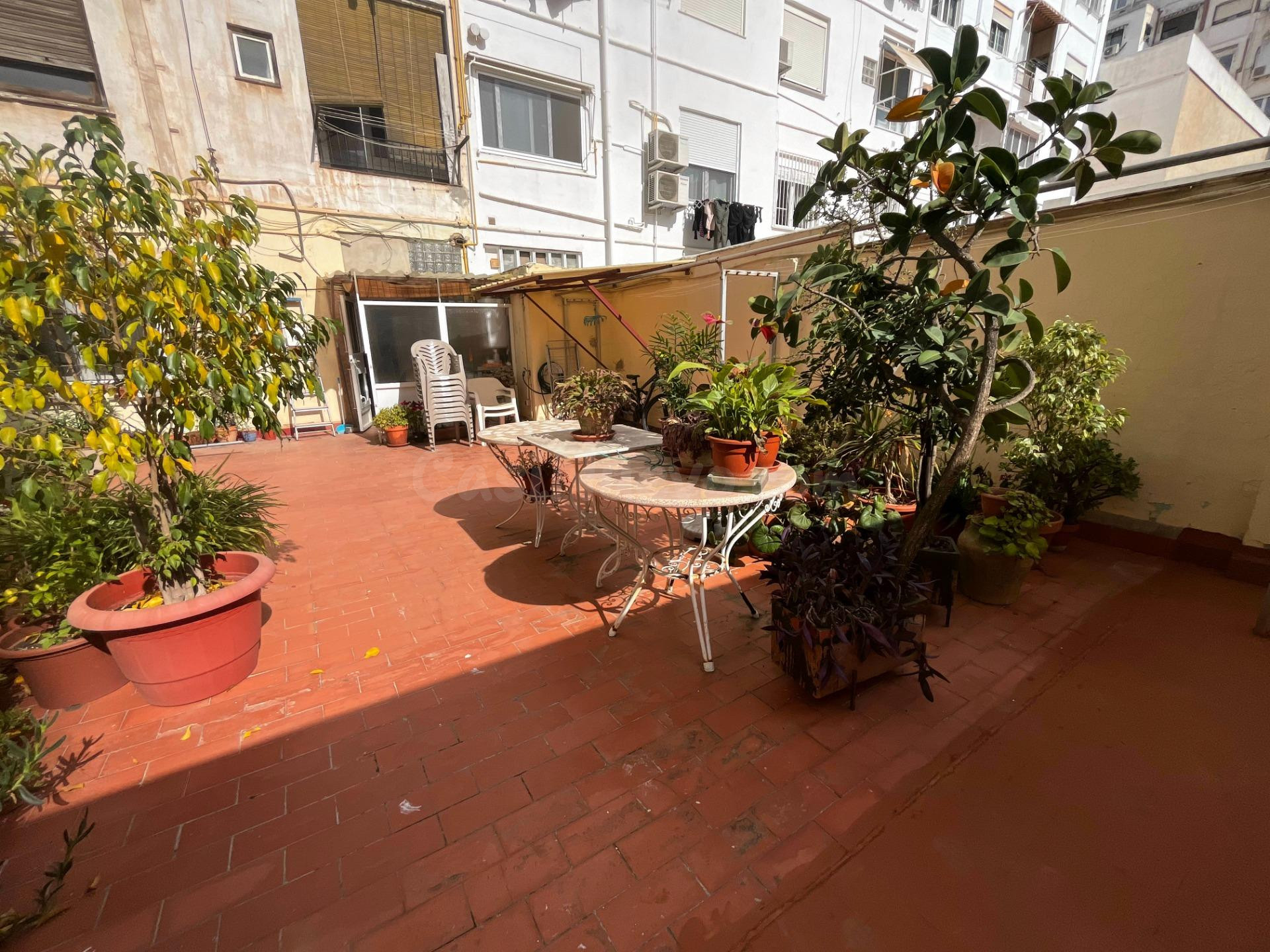 Venta de piso en Valencia. Zona El Pilar