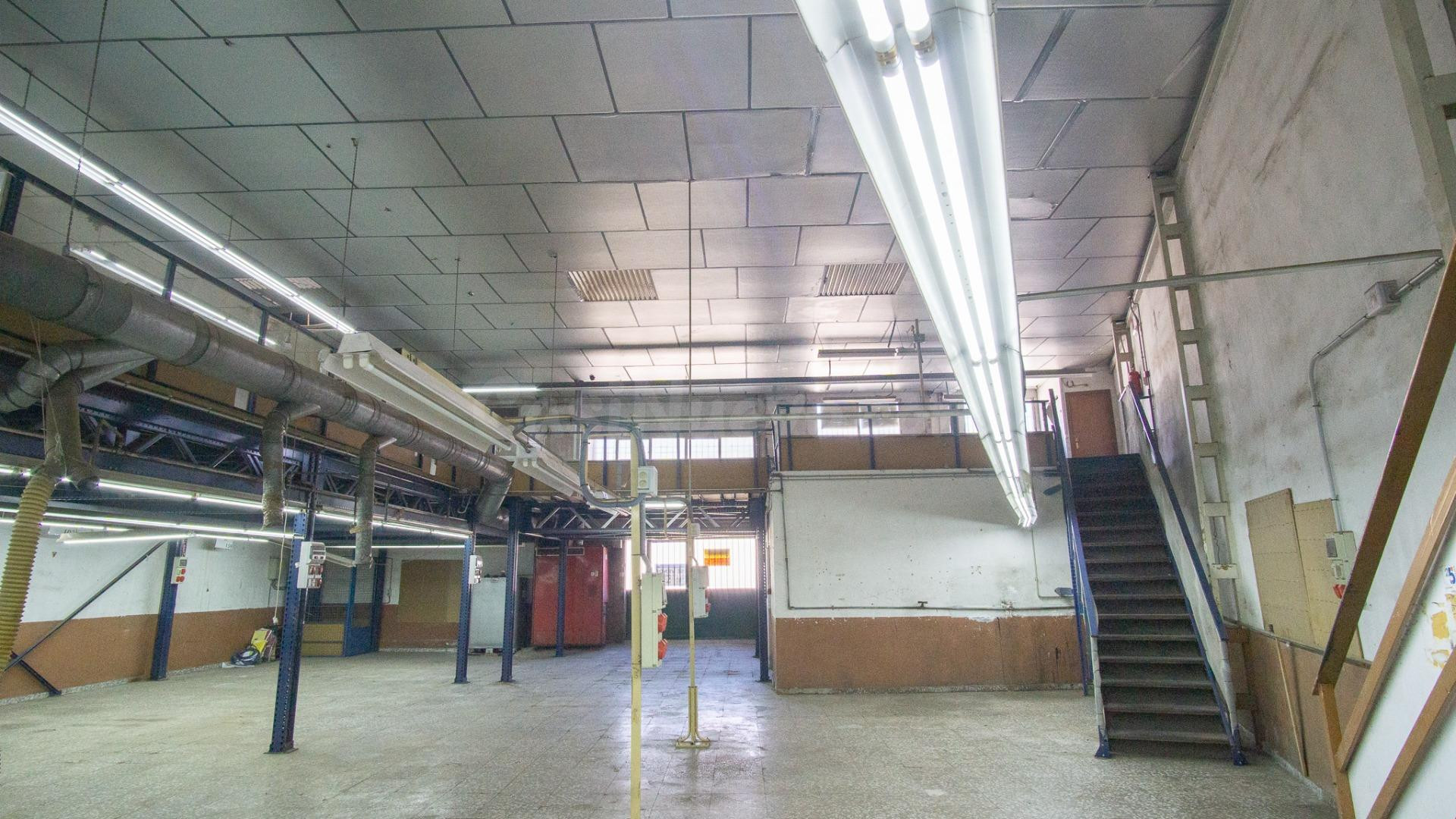 Nave industrial en zona la Torreta de Elda - foto 3