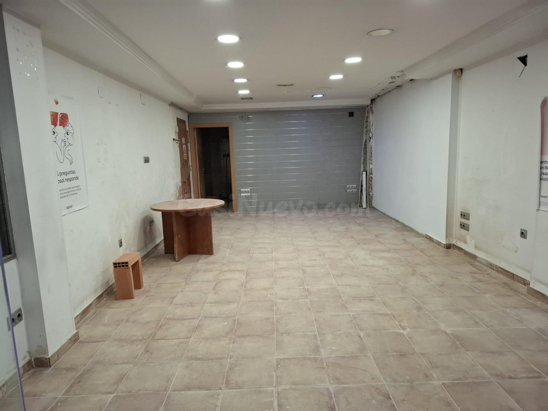 21 Inmobiliaria alquila este bajo en perfecto estado cerca d - foto 2