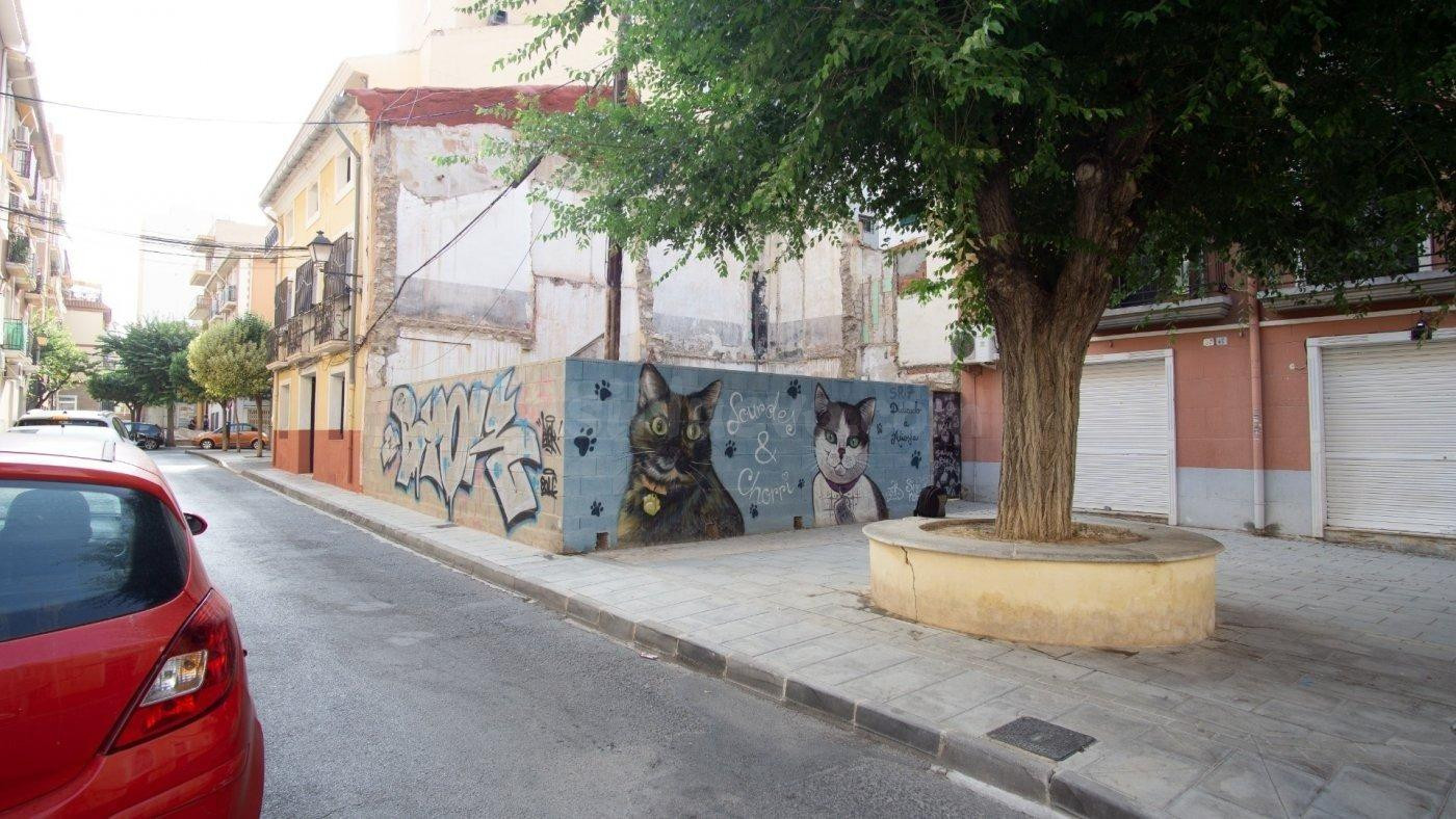 Solar 79m² en venta - Ayuntamiento